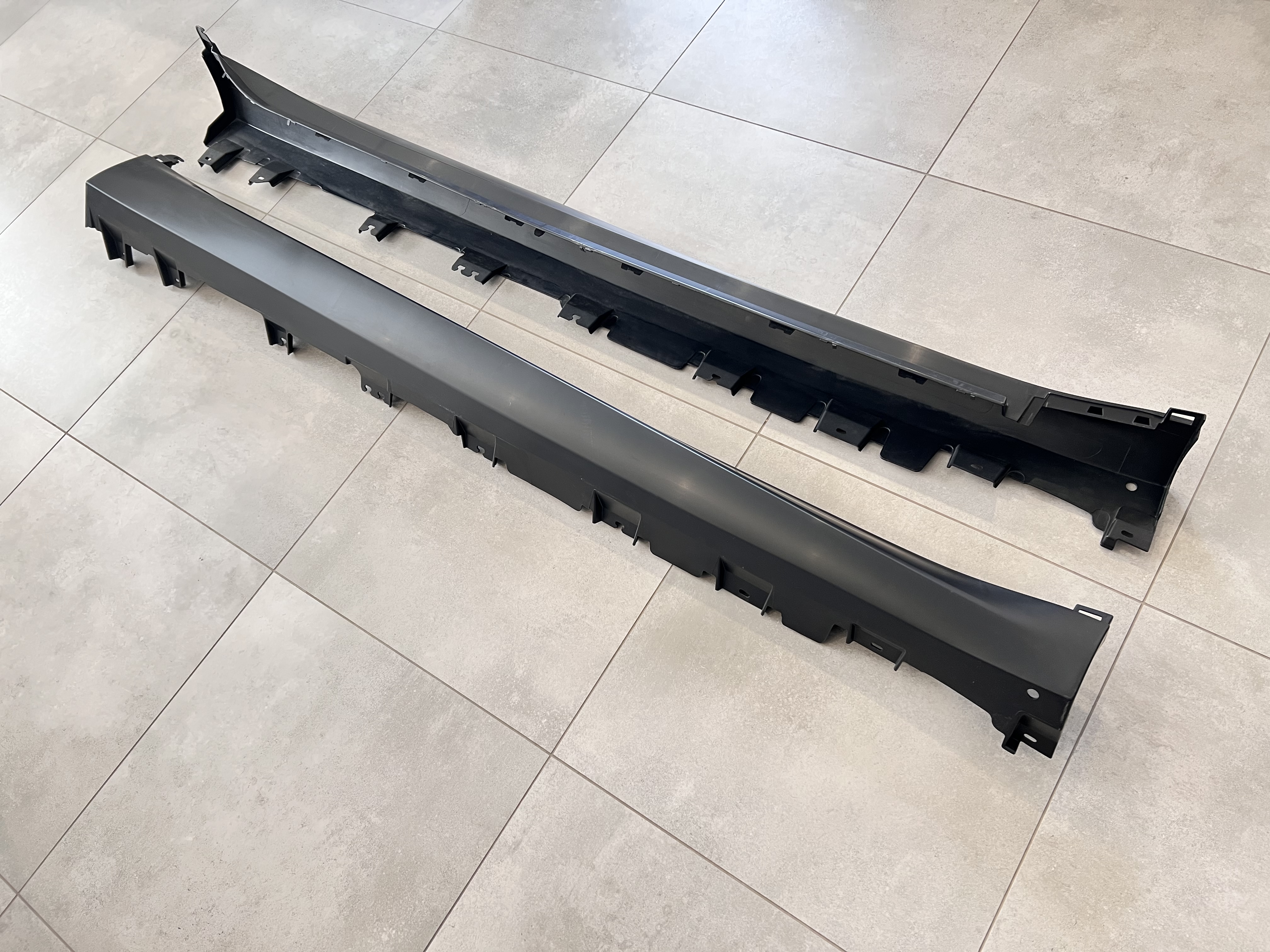 Накладки на пороги M-paket BMW X5 G05 / X5M F95 2019- 2