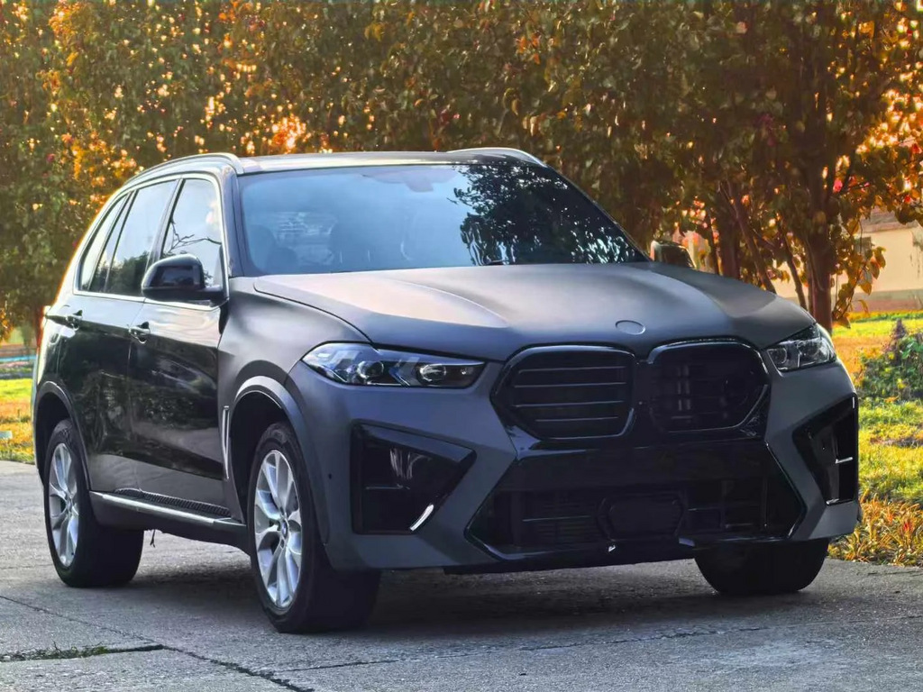 Комплект рестайлінгу в X5M F95 2024 р. (з заміною кришки багажника) 3
