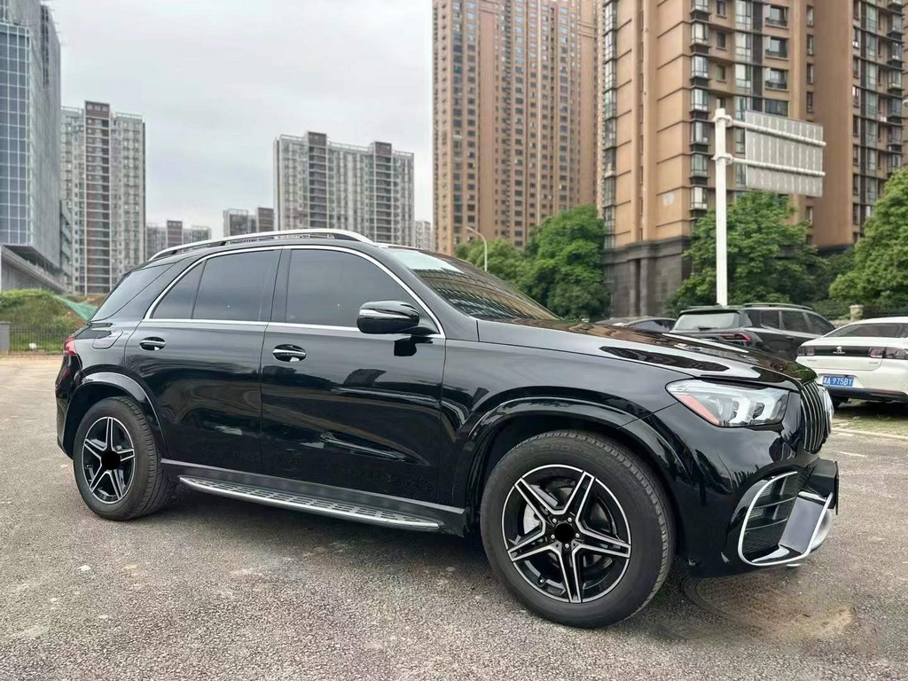 Комплект обвісів AMG GLE63 (з повним заднім бампером) 4