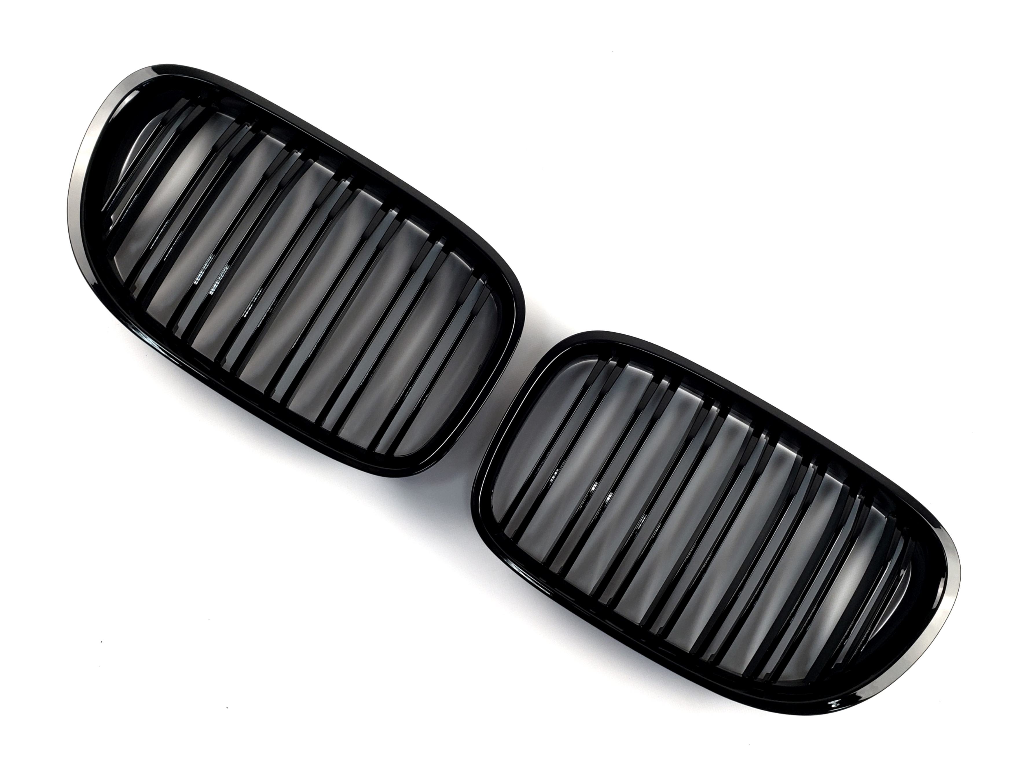 Ніздрі Чорний глянець (Подвійні M-Look) на BMW 7 Series F01 / F02 2008-2015 року 3