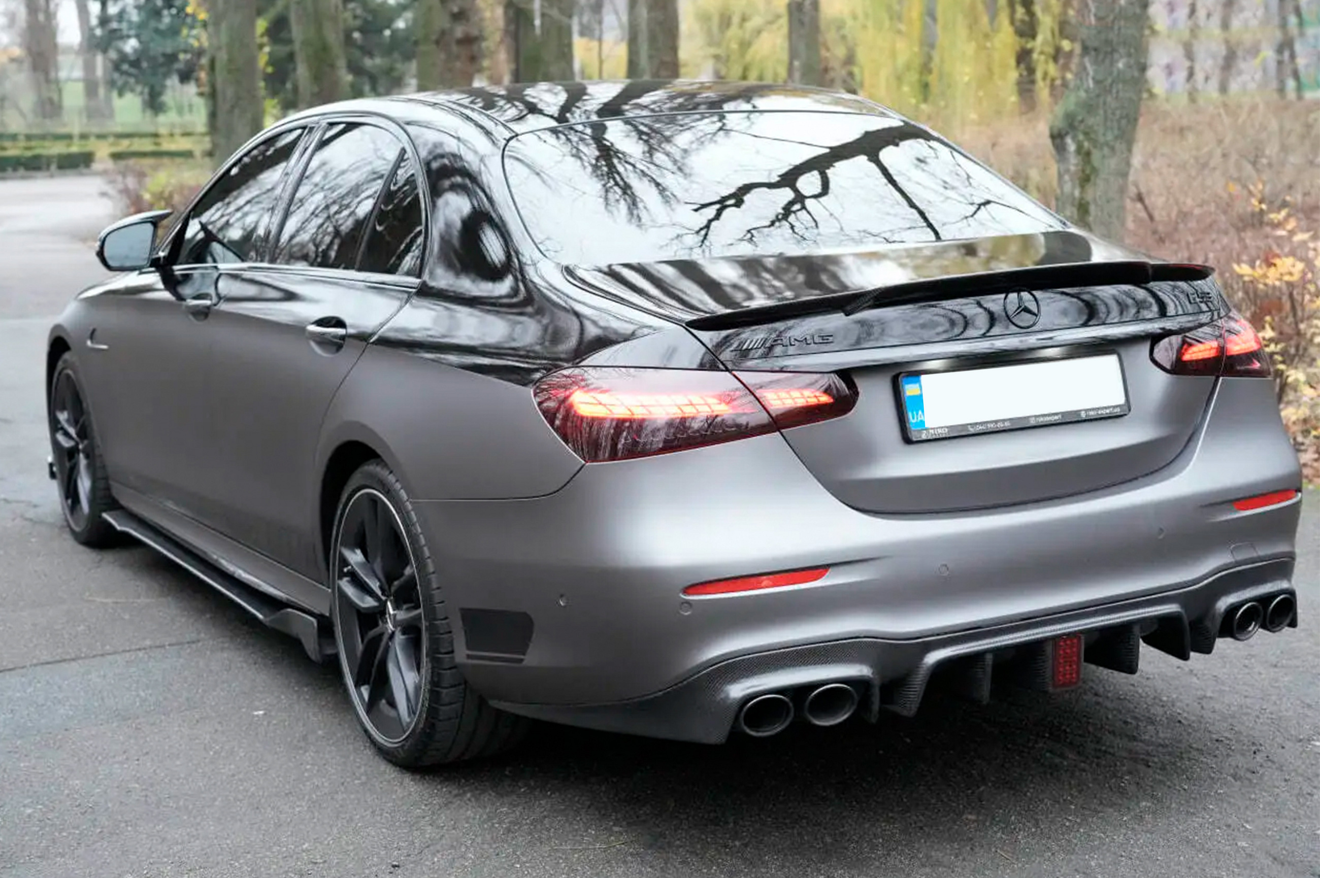 Спойлер (для E63 AMG, Карбон) 2