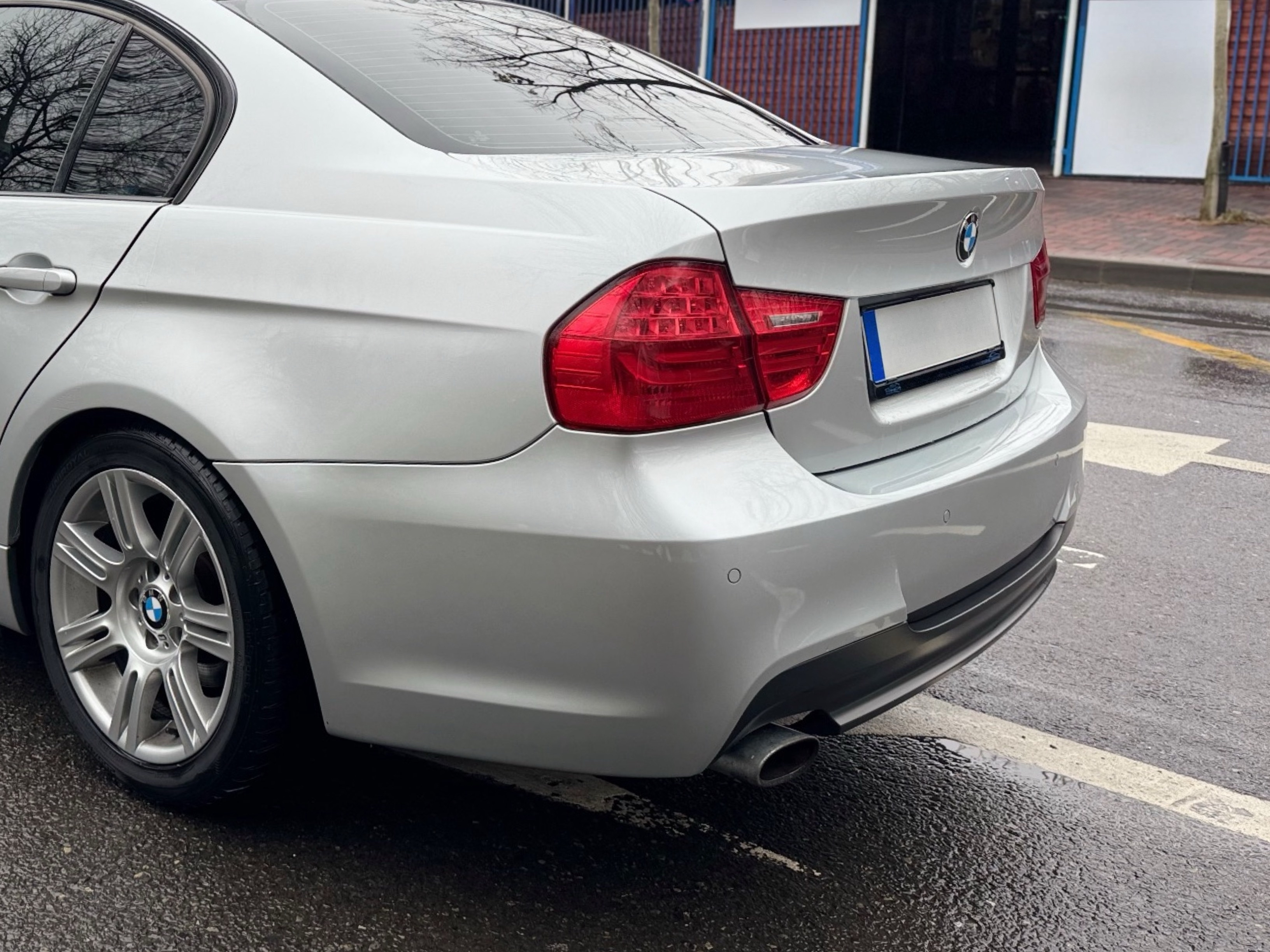 Бампер задній M Paket BMW 3 Series E90 2005-2011 00---- 2