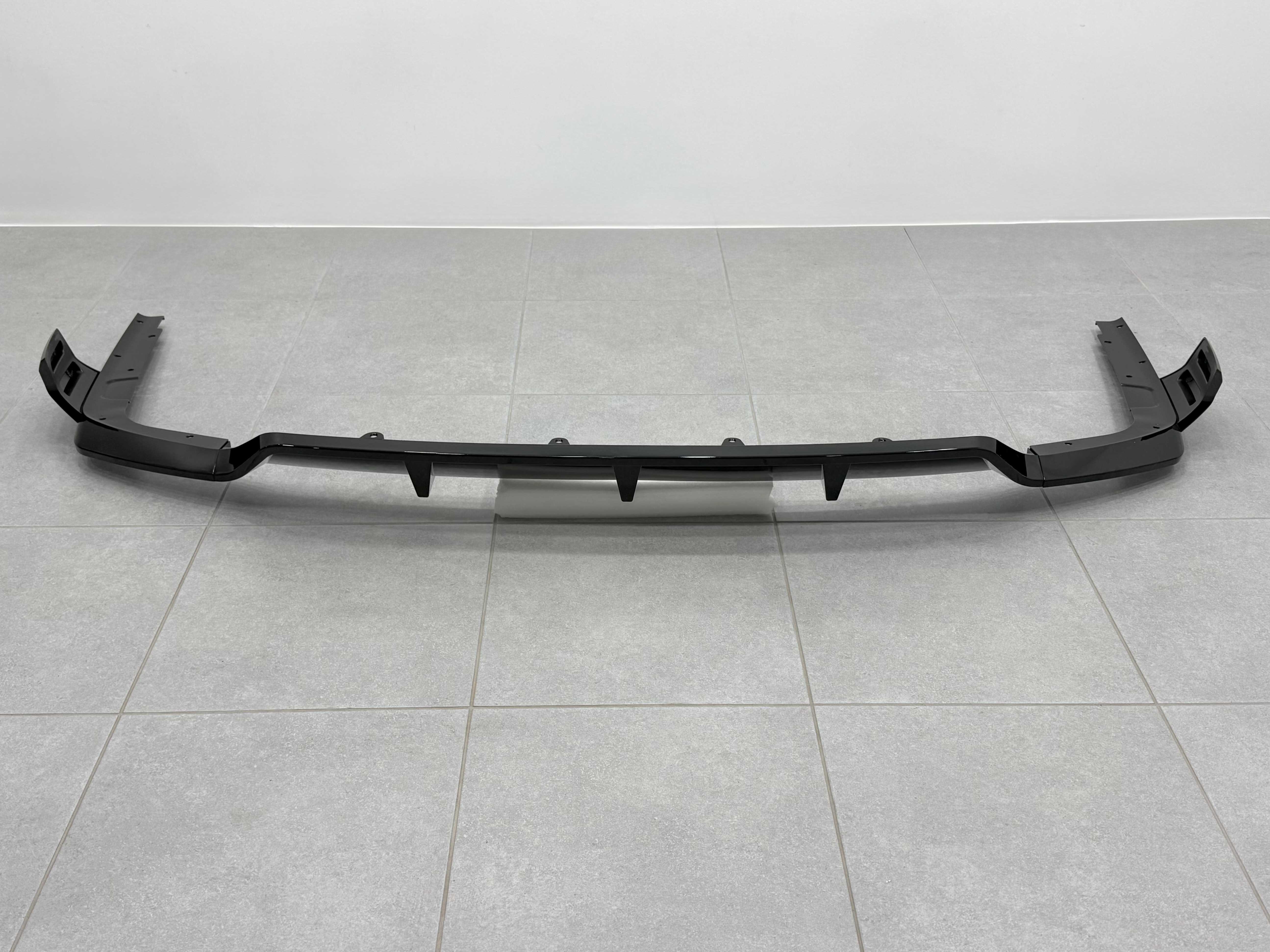 Дифузор накладка заднього бампера M Paket LCI Paradigm для BMW X7 G07 2023+ 5
