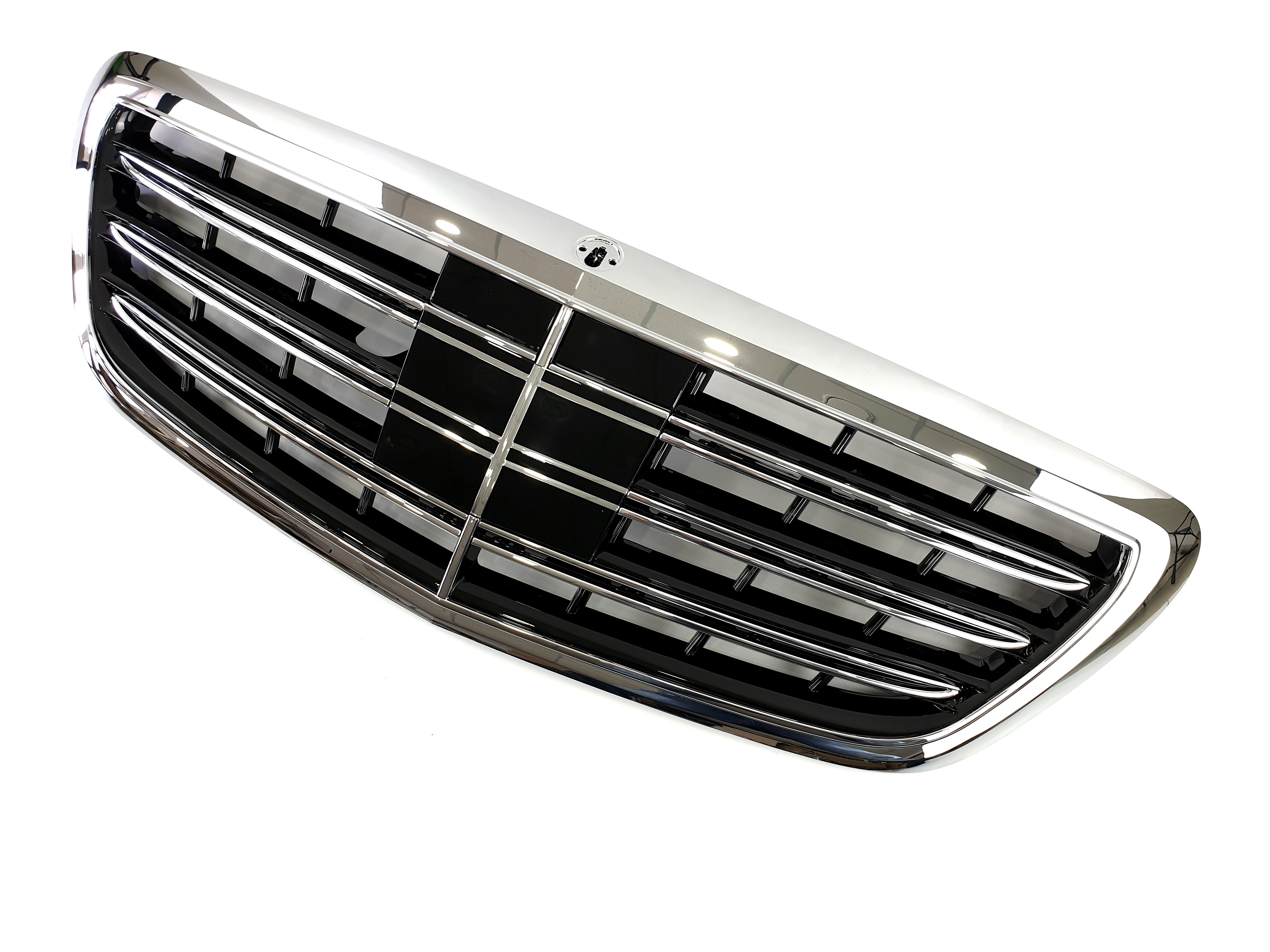 Решітка радіатора Chrome під нічне бачення та камеру AMG S63 на Mercedes-Benz S-Class W222 2013-2017 року 3