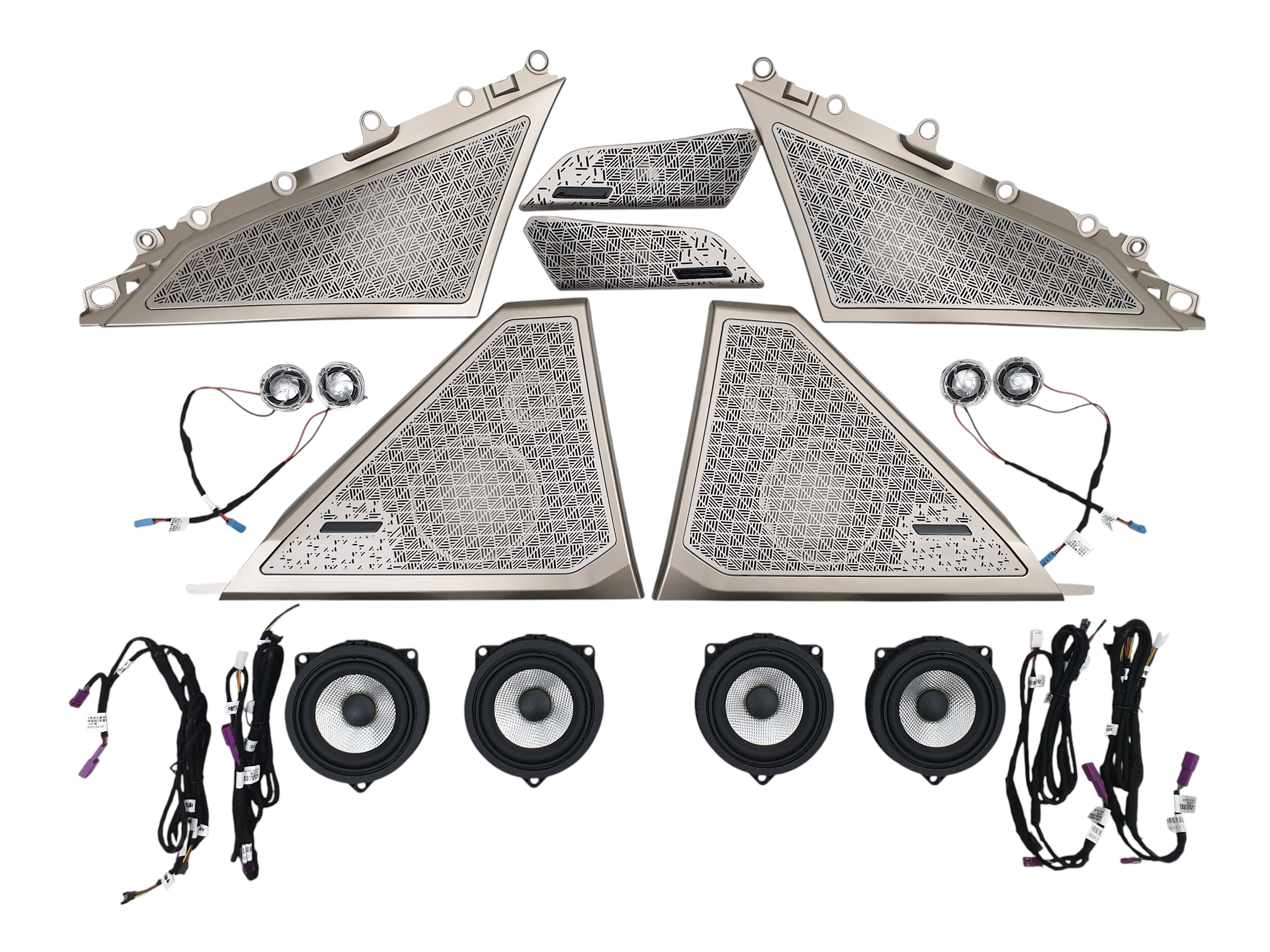 Сітки на динаміки (Bowers & Wilkins) Gold на BMW 5 Series G60 / G61 2023-2025 року