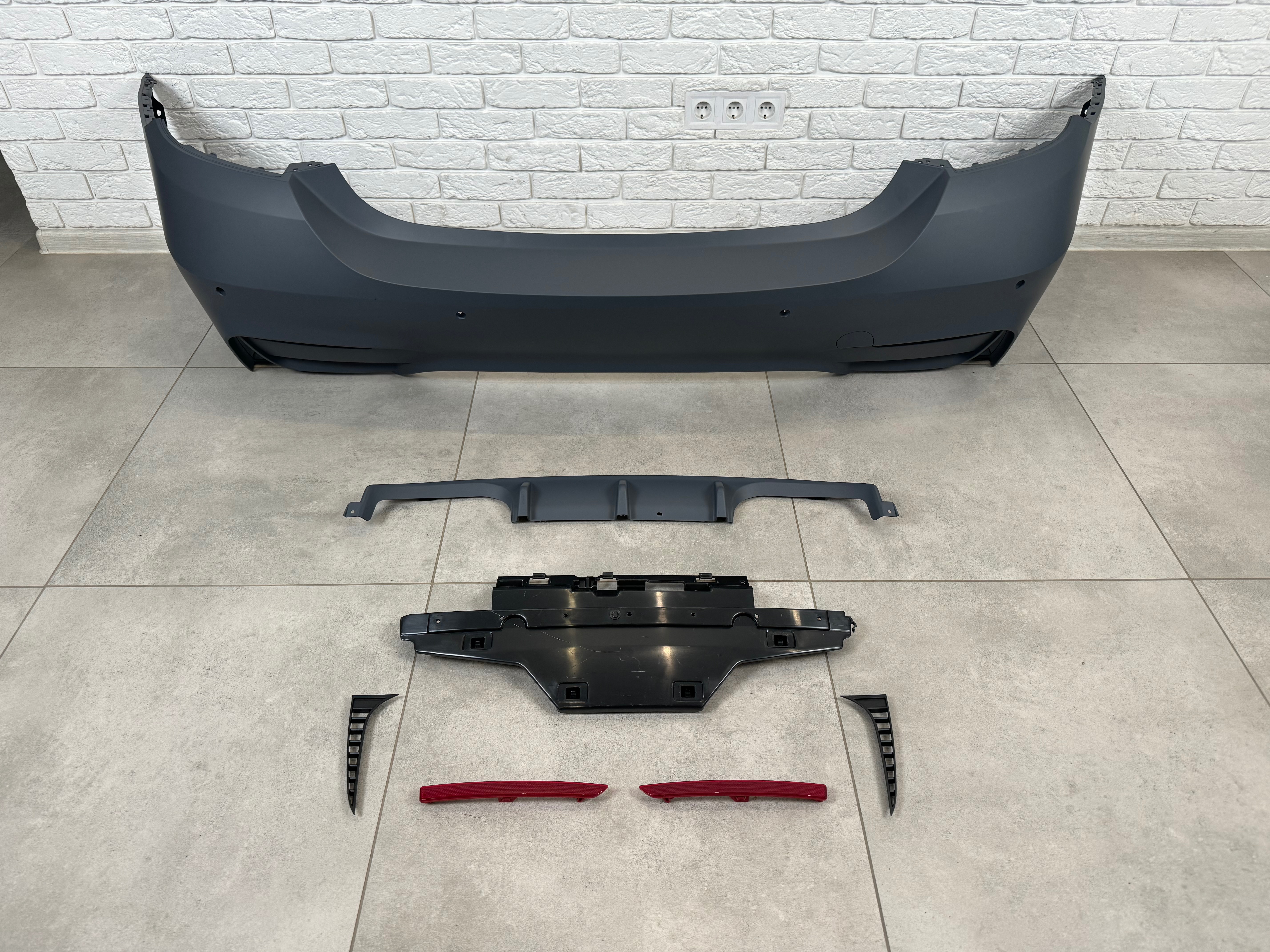 Задній бампер M4 стиль для BMW 4 series F32 F33 F36 2013-2020 3