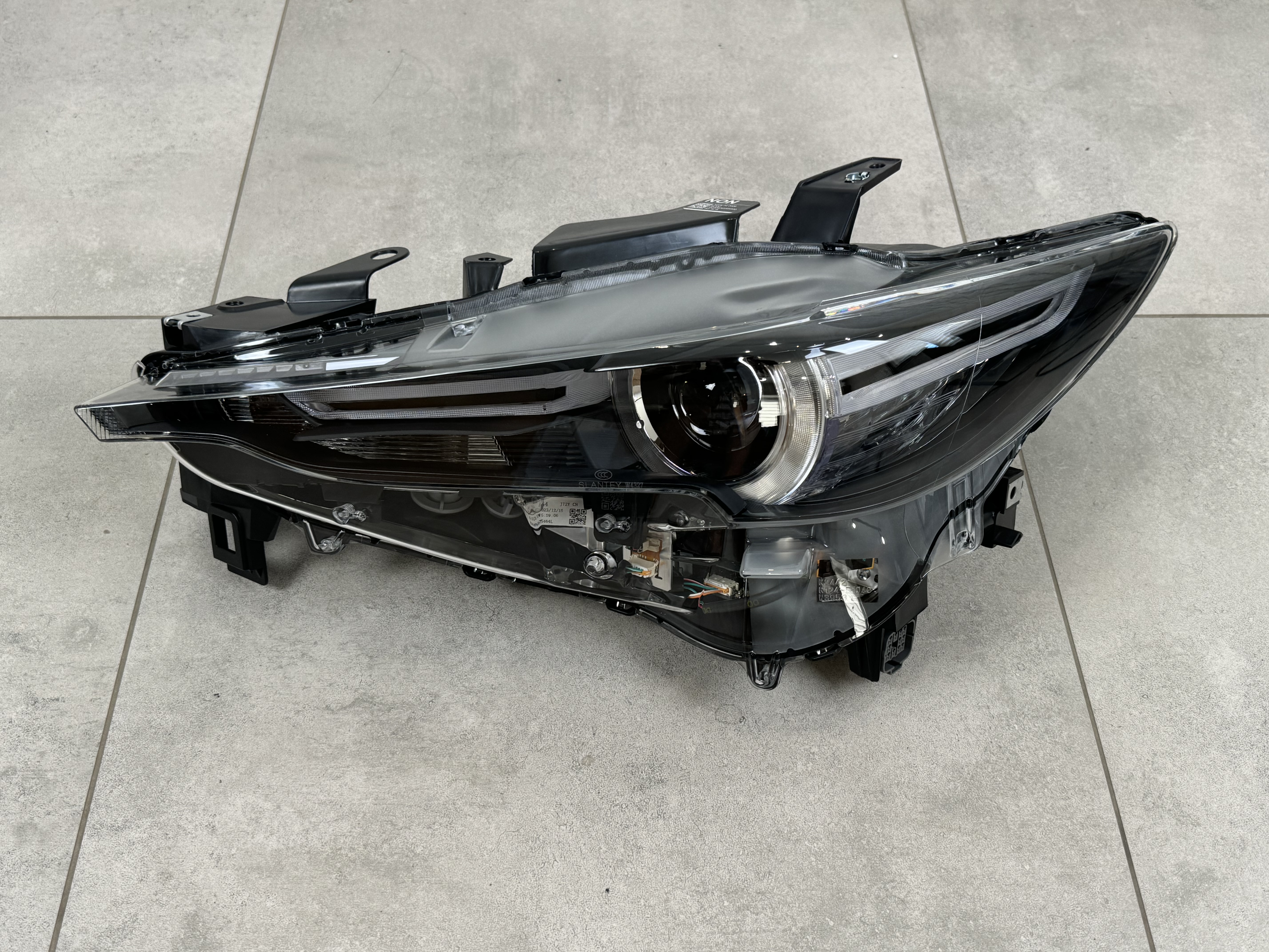Ліва фара Full LED Mazda CX-5 ЄВРОПА ДО РЕСТАЙЛІНГУ 2017-2021 2