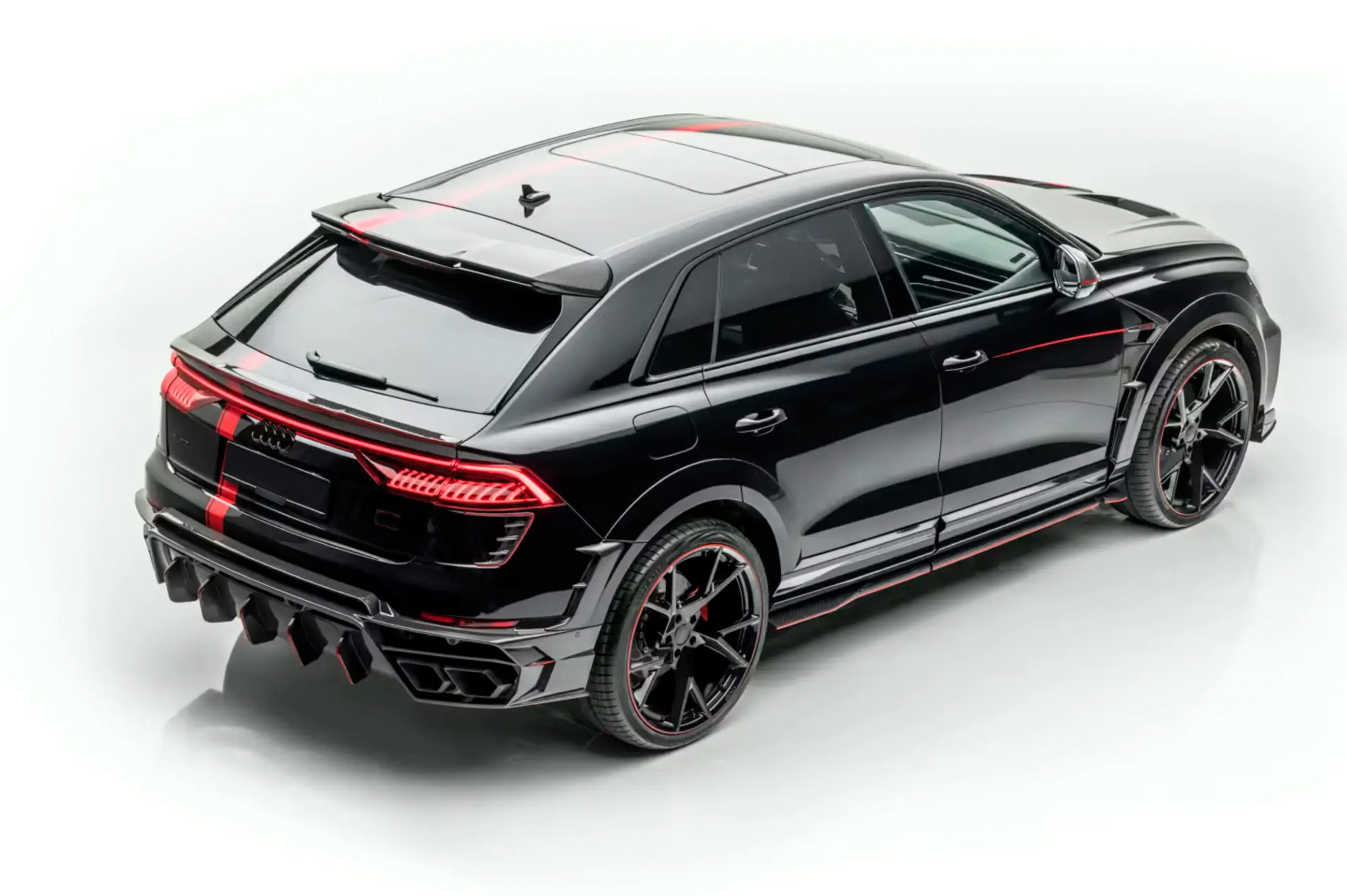 Комплект обвісів MNSR Carbon (для RSQ8 2019-2023) 2
