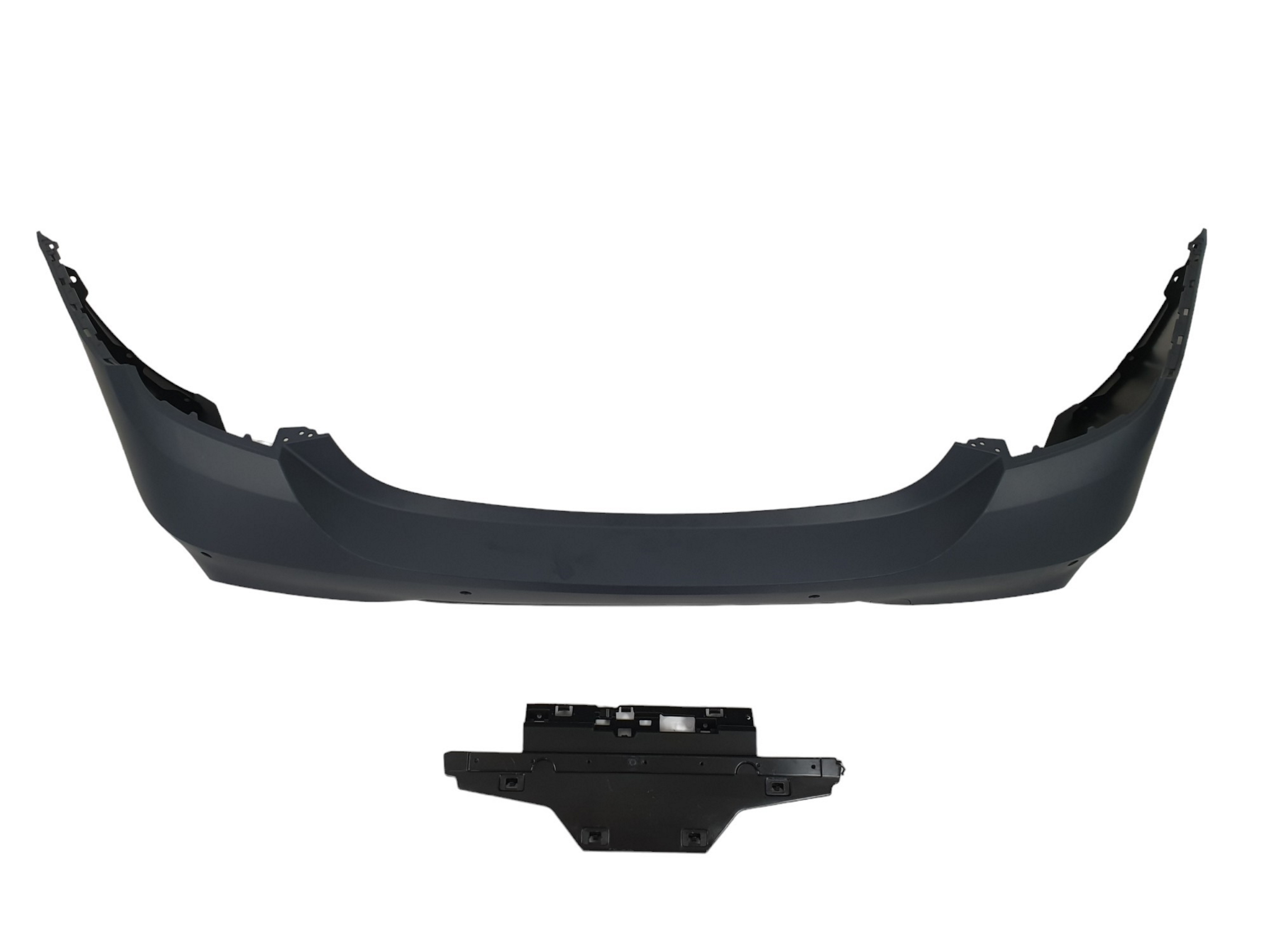 Задній бампер (стиль M4 F82) на BMW 4 Series F32 / F33 2013-2020 року 2