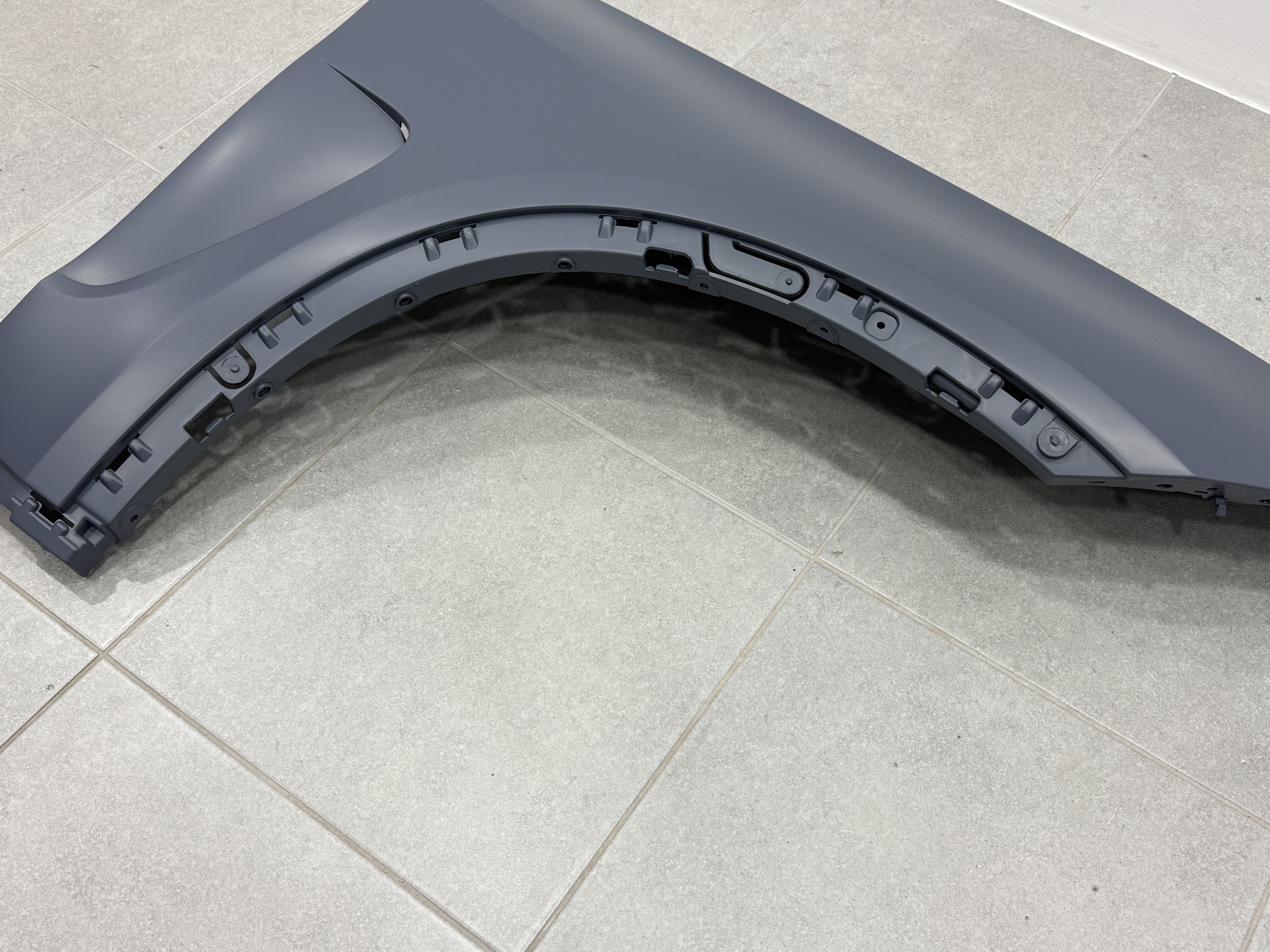 Крило праве BMW X5 F15 2013-2018 51657373542 пластик 5