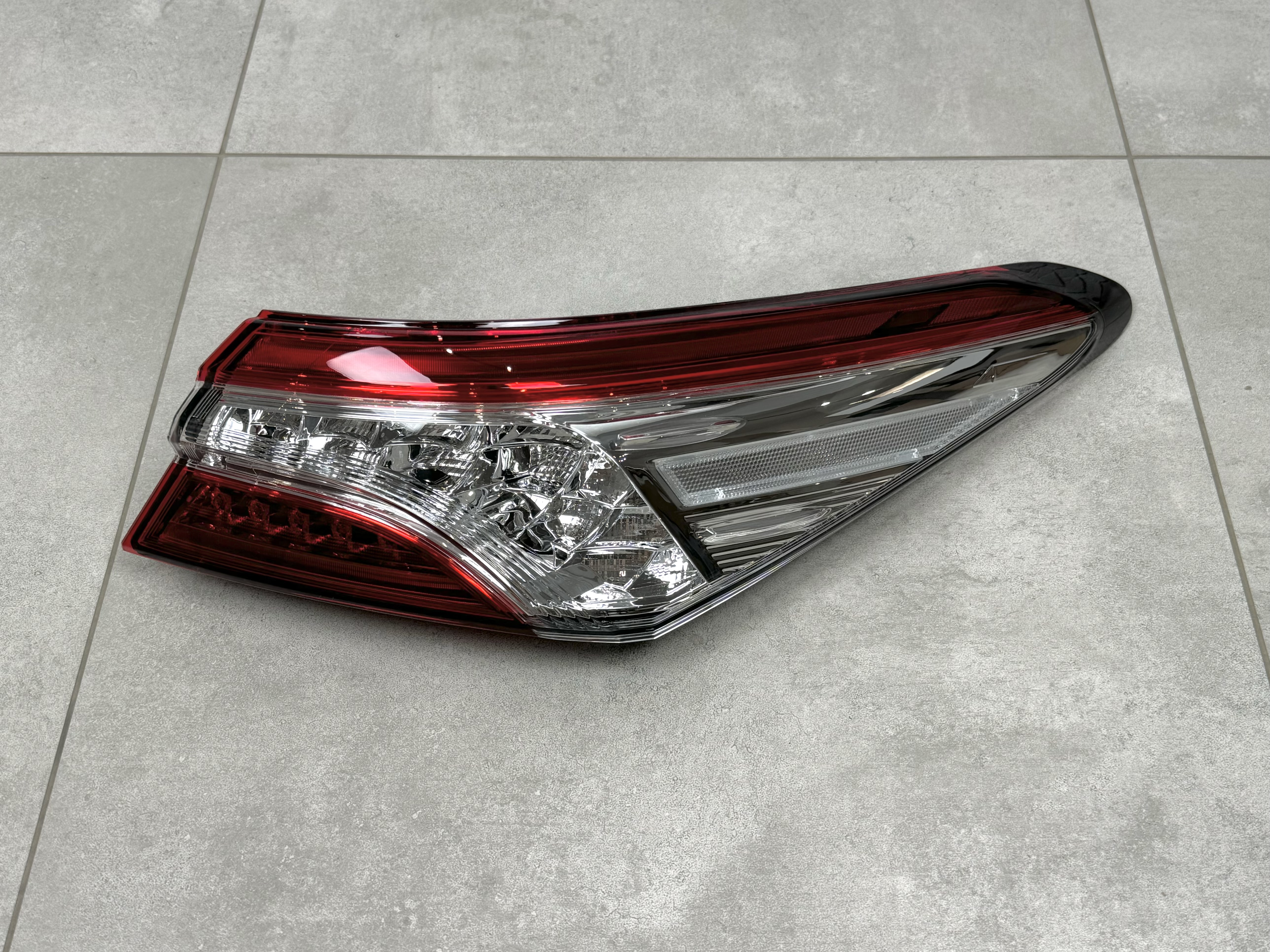 Задній ліхтар зовнішній правий FULL LED Toyota Camry 70 ЄВРОПА 2017-2020 1шт. 5