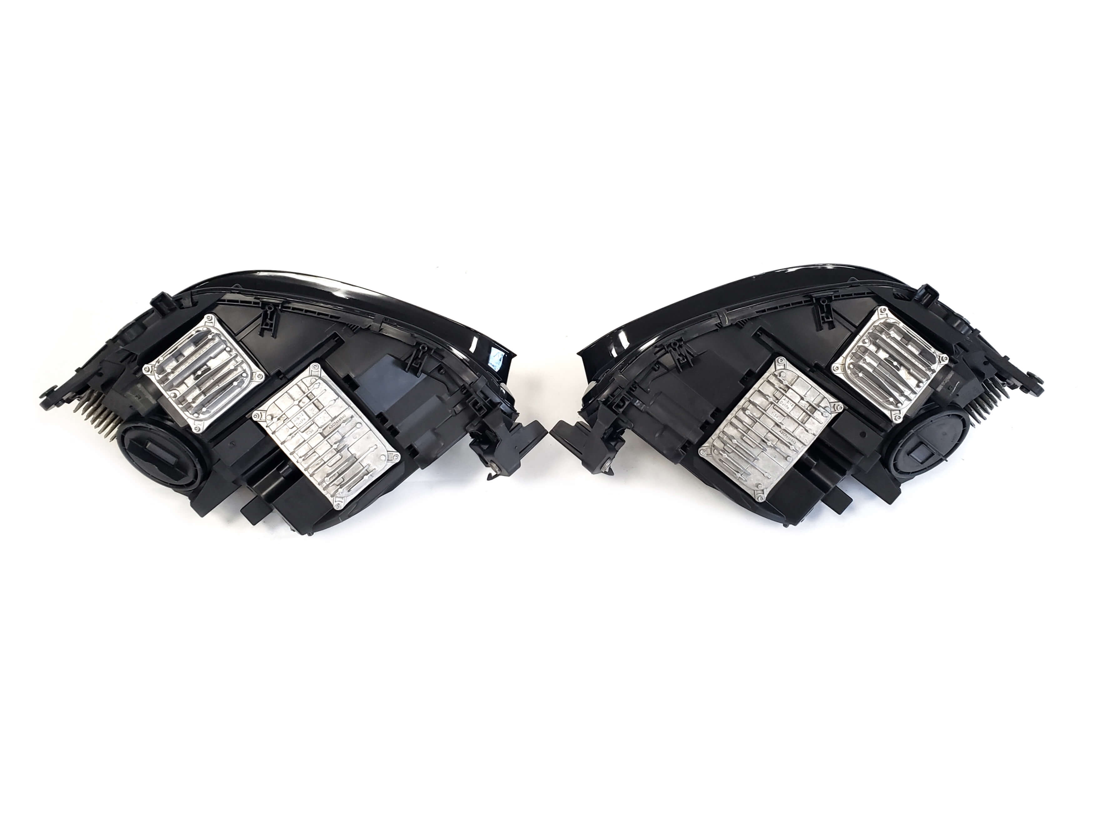Передні фари LED (оригінал комплектні) на Mercedes-Benz GLS-Class X166 2015-2019 року 3
