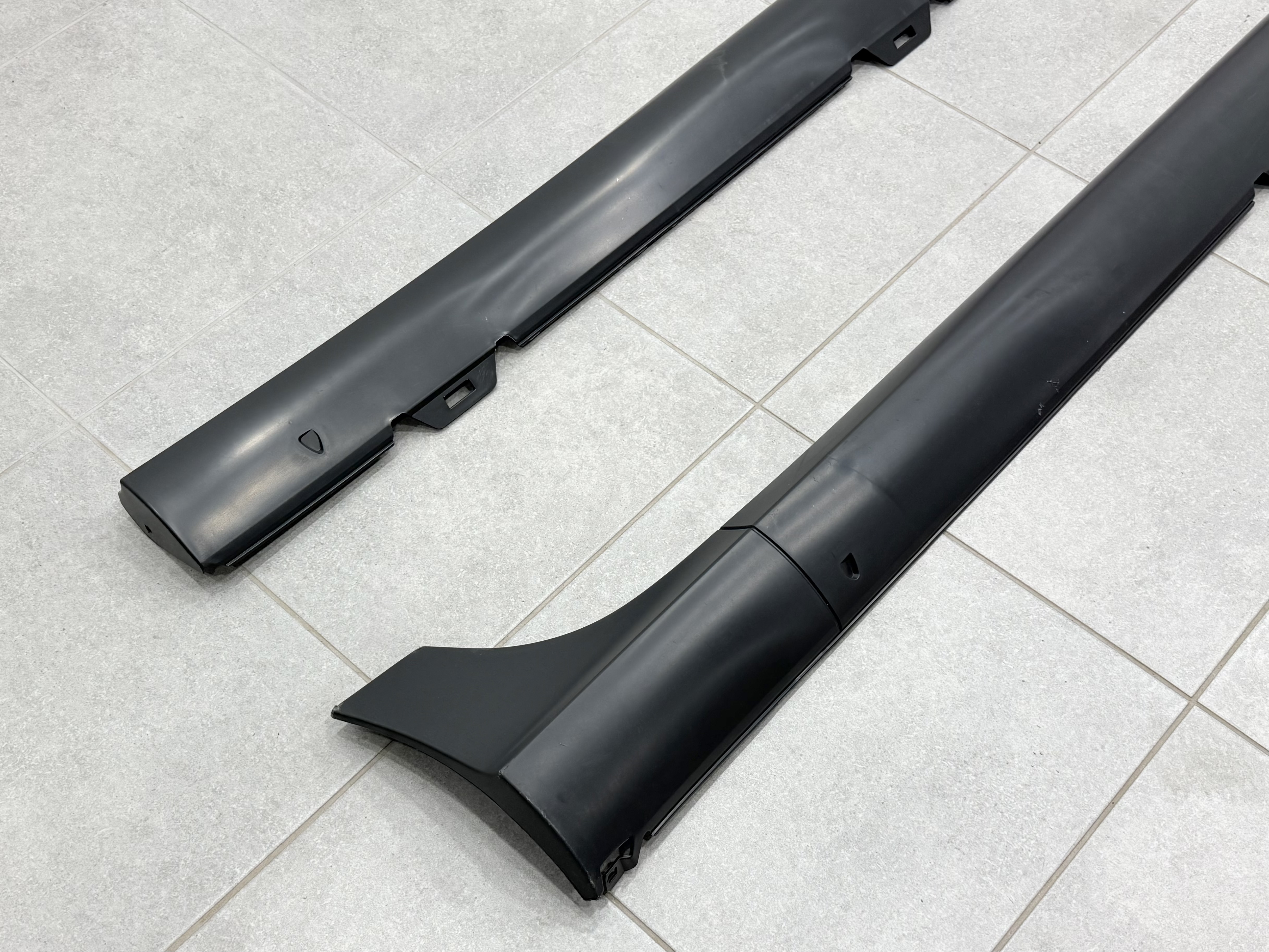 Накладки на пороги GTI R32 для Volkswagen Golf 5 2004-2008 5