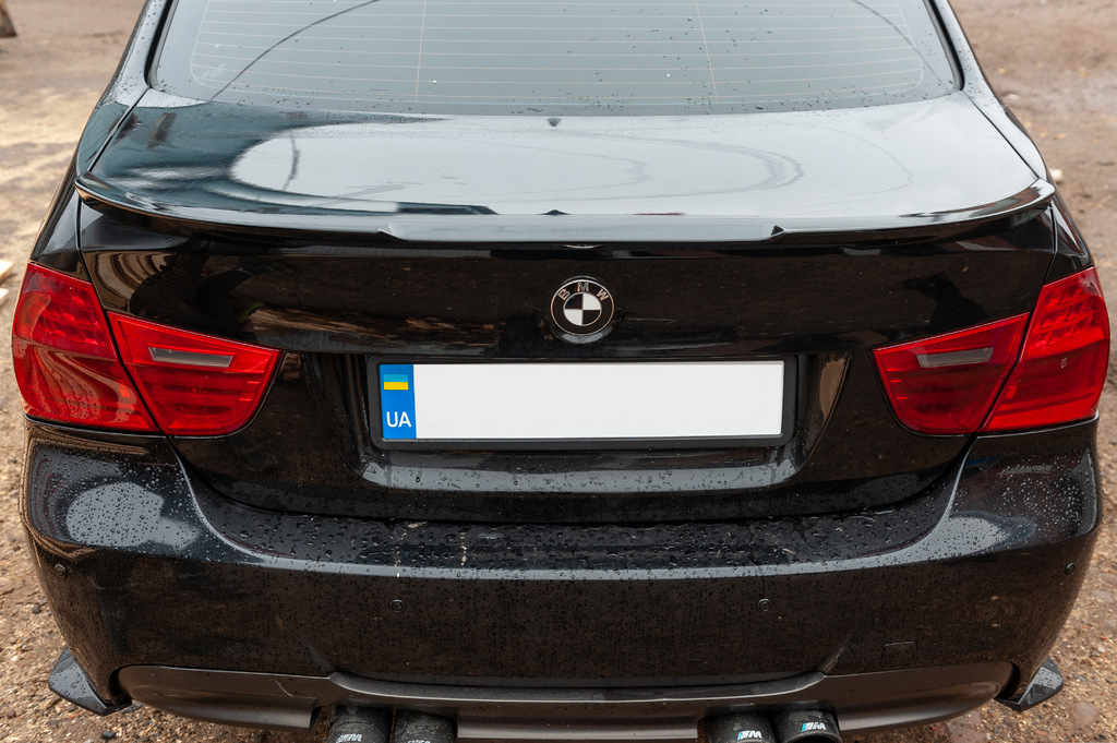 Спойлер М4-Style (для E90, під фарбування) 5