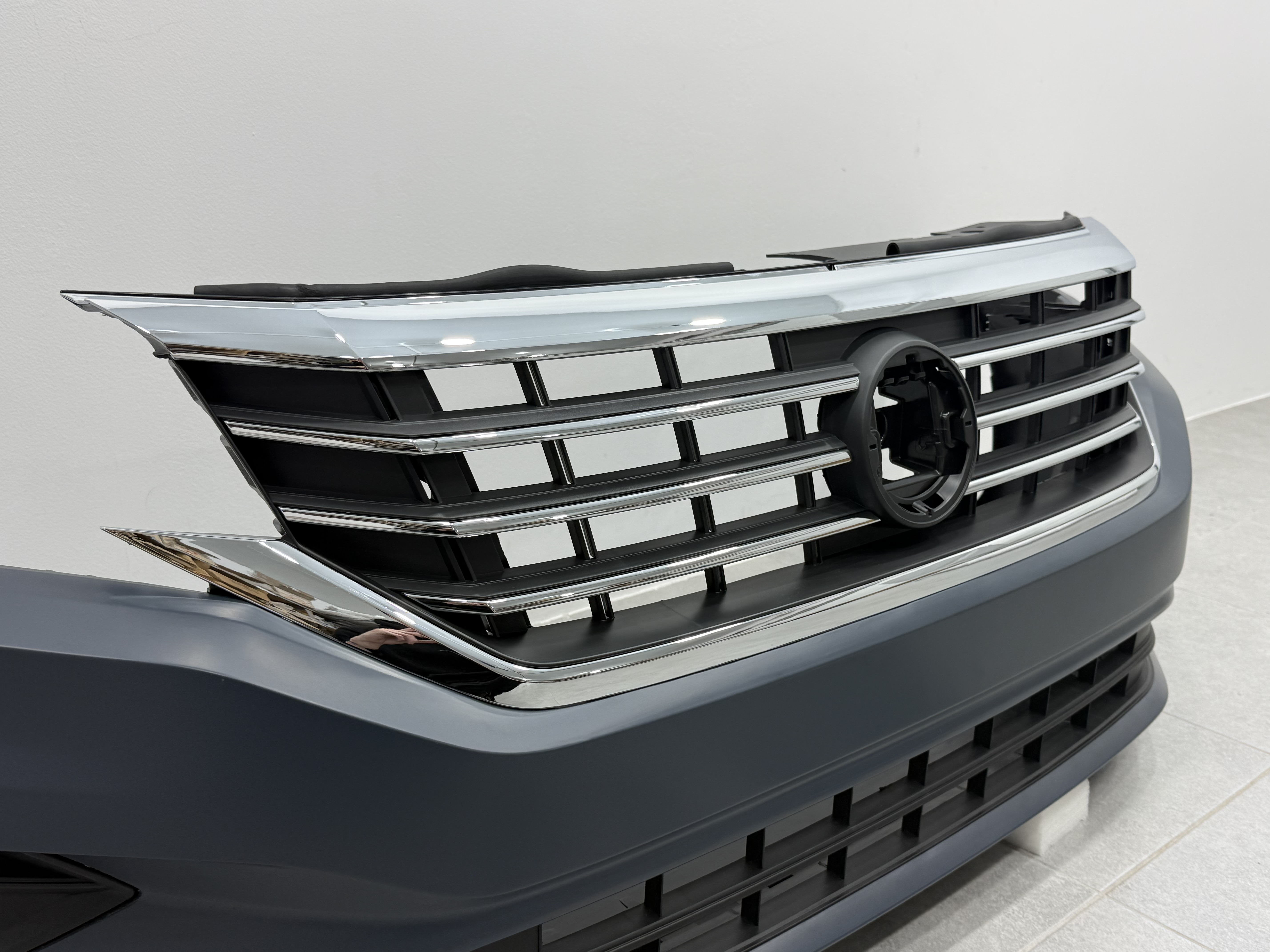 Бампер передній у зборі для Volkswagen Passat B9 USA 2019-2021 6