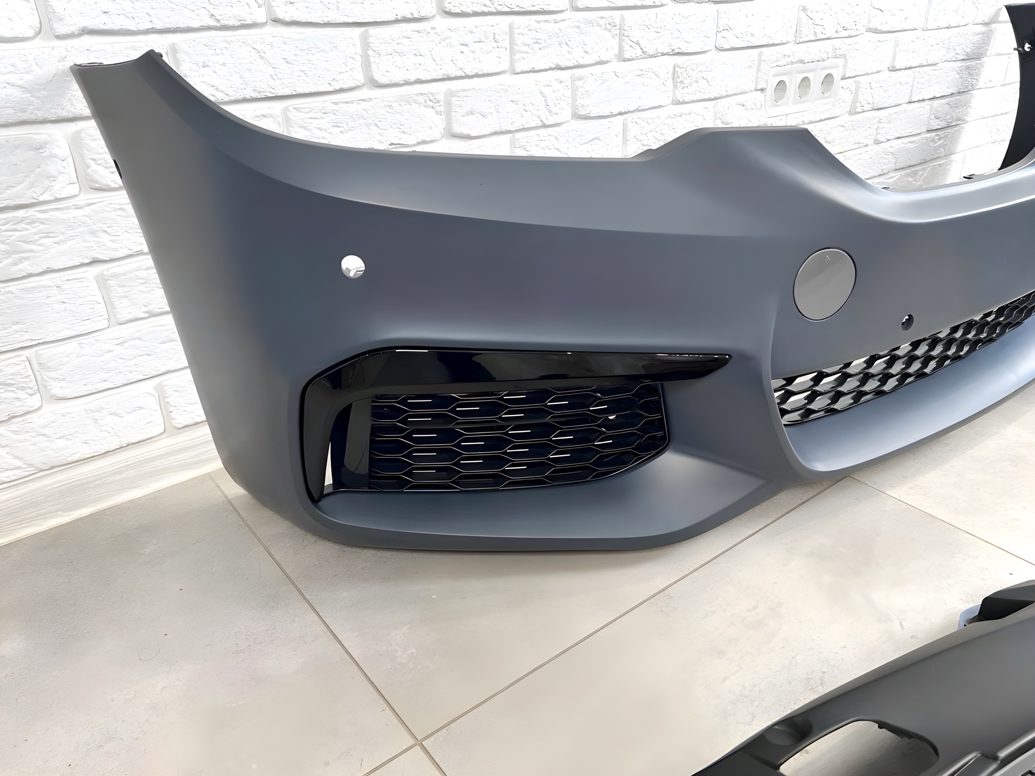 Бампер передній M Paket BMW 5 Series G30 G31 2017-2020 ДЛЯ АВТО БЕЗ DRL 5