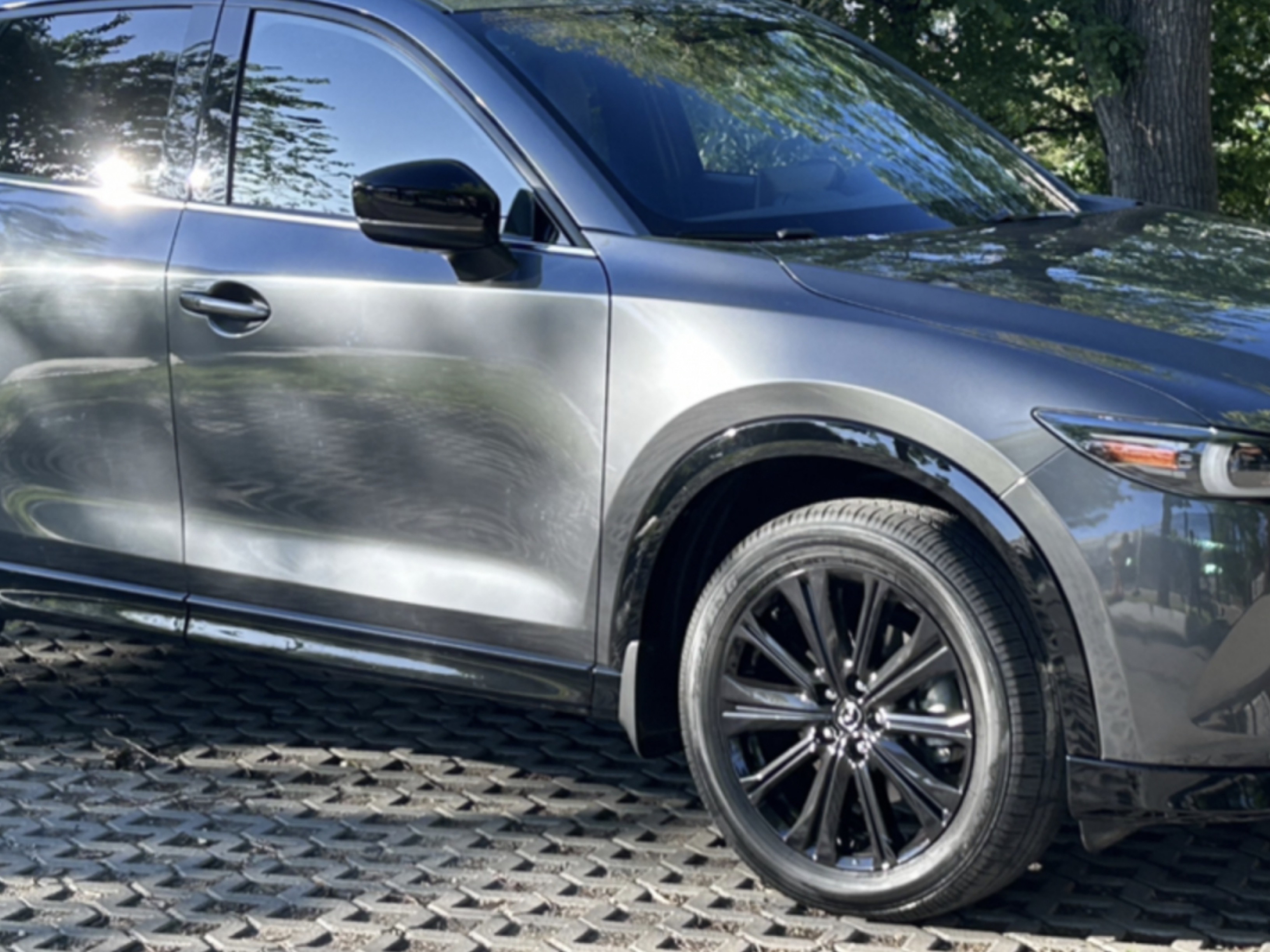 Бризковики Mazda CX-5 2022+ USA TURBO З ЧОРНИМИ ГЛЯНЦЕВИМИ АРКАМИ комплект 4шт 5