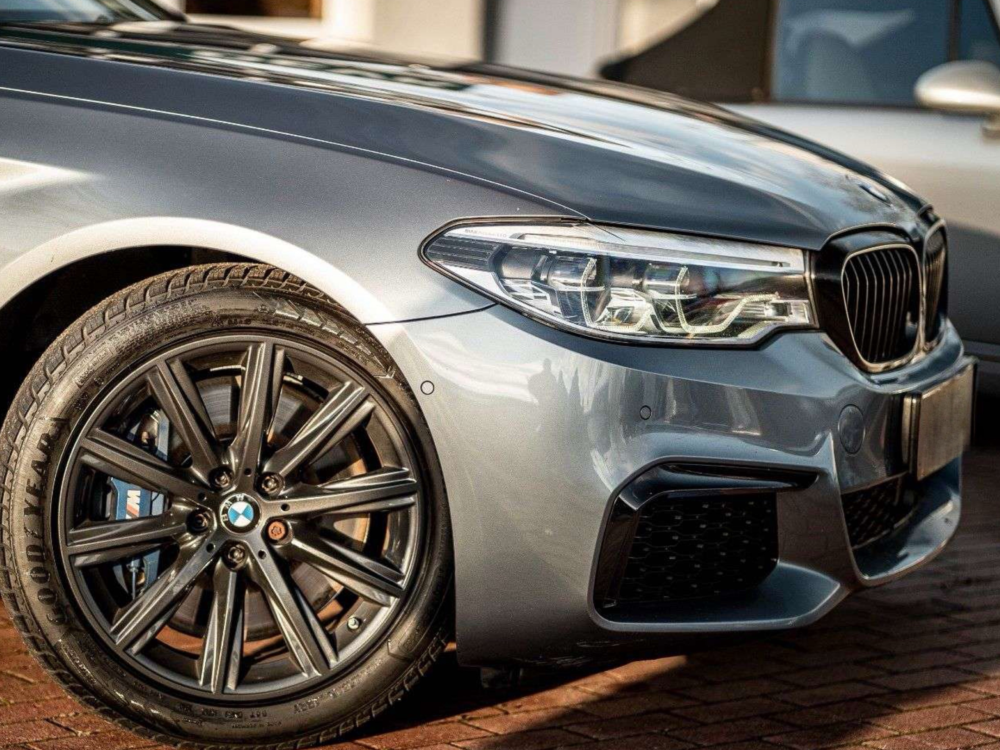 Бампер передній M Paket BMW 5 Series G30 G31 2017-2020 ДЛЯ АВТО БЕЗ DRL 2