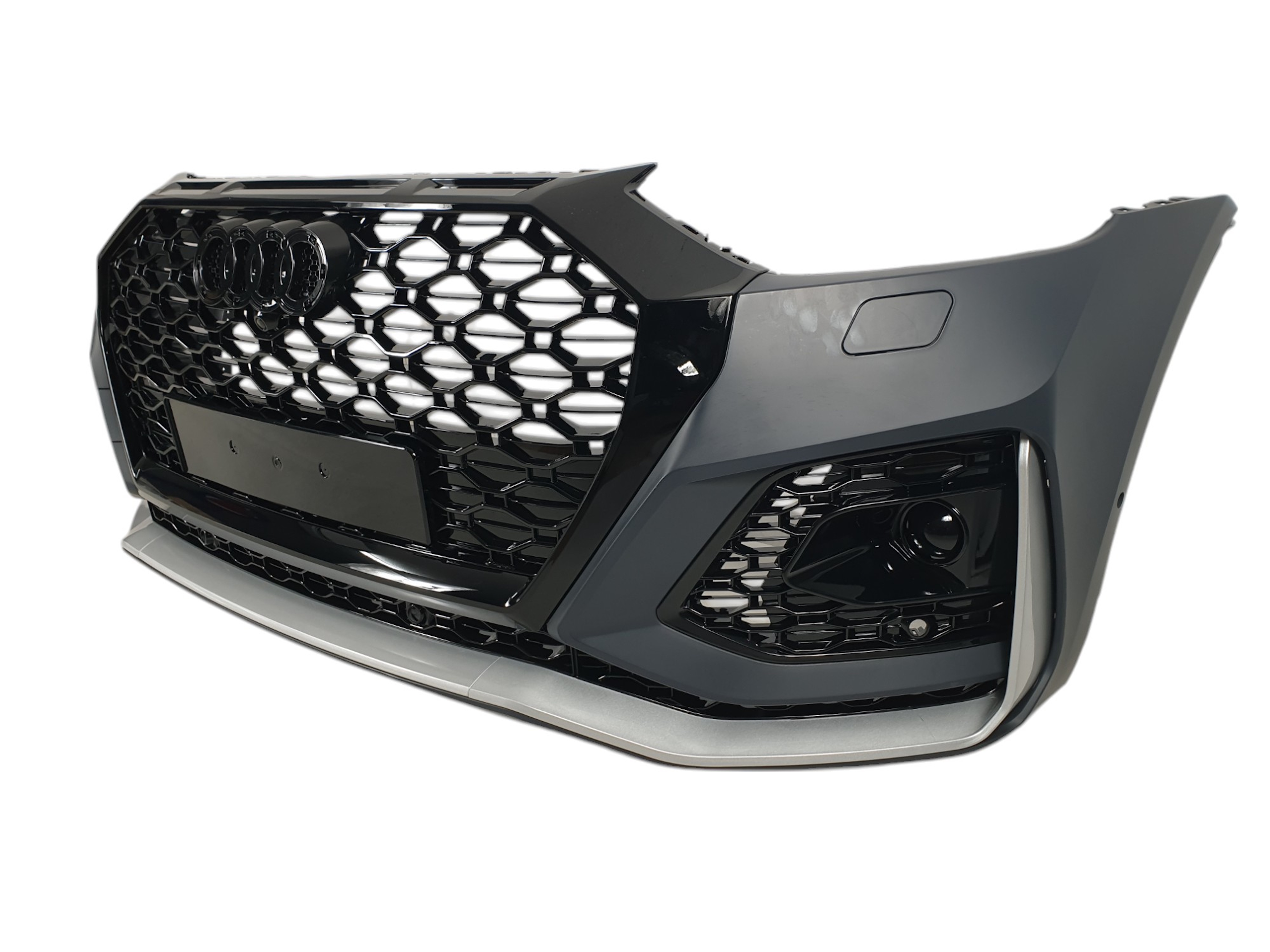 Передній бампер (стиль RS) V3 на Audi Q5 80A 2020-2024 року 3