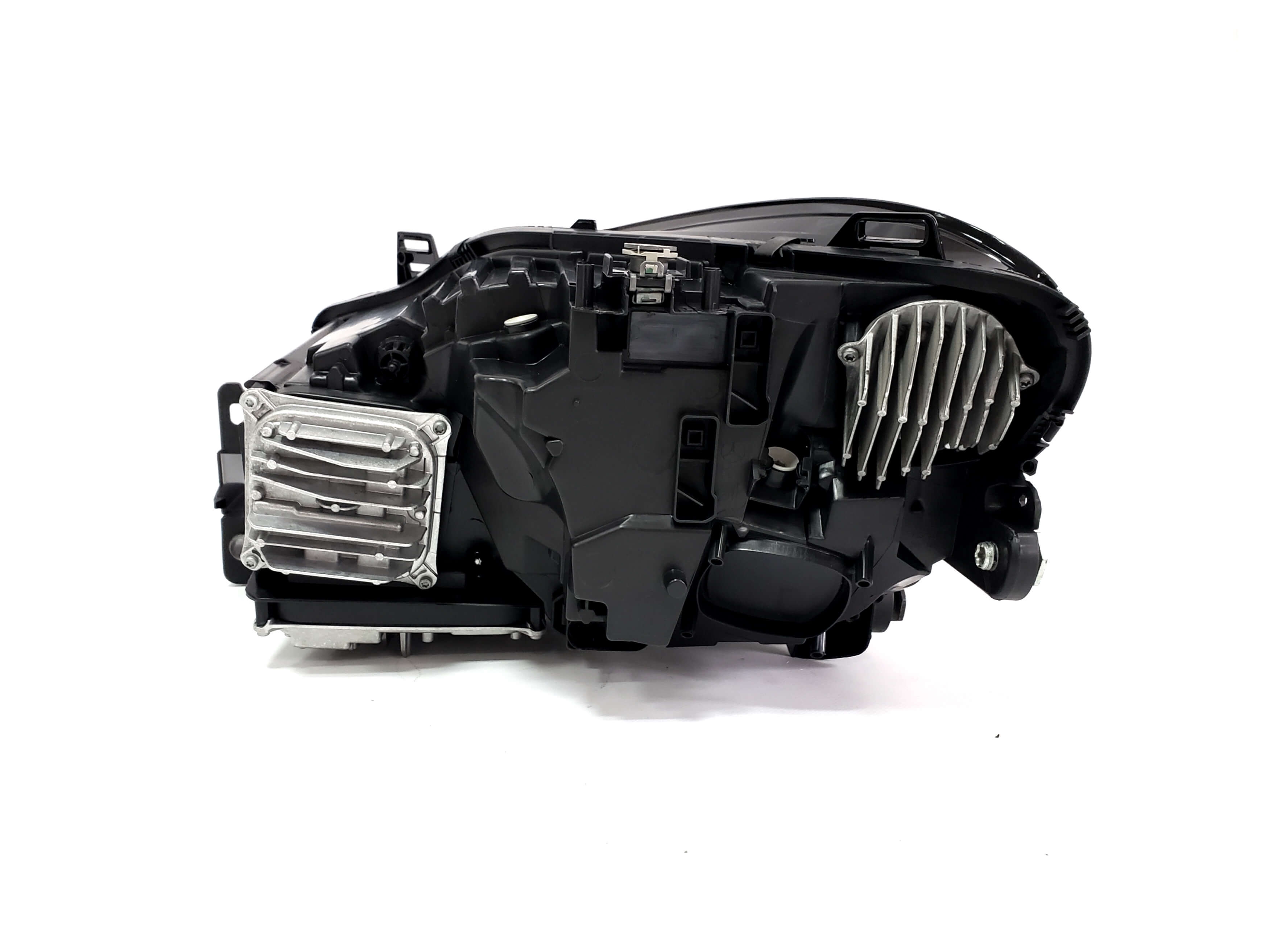 Передні фари Led Adaptive (оригінал комплектні) на Mercedes-Benz GLE-Class W166 2015-2018 року 4