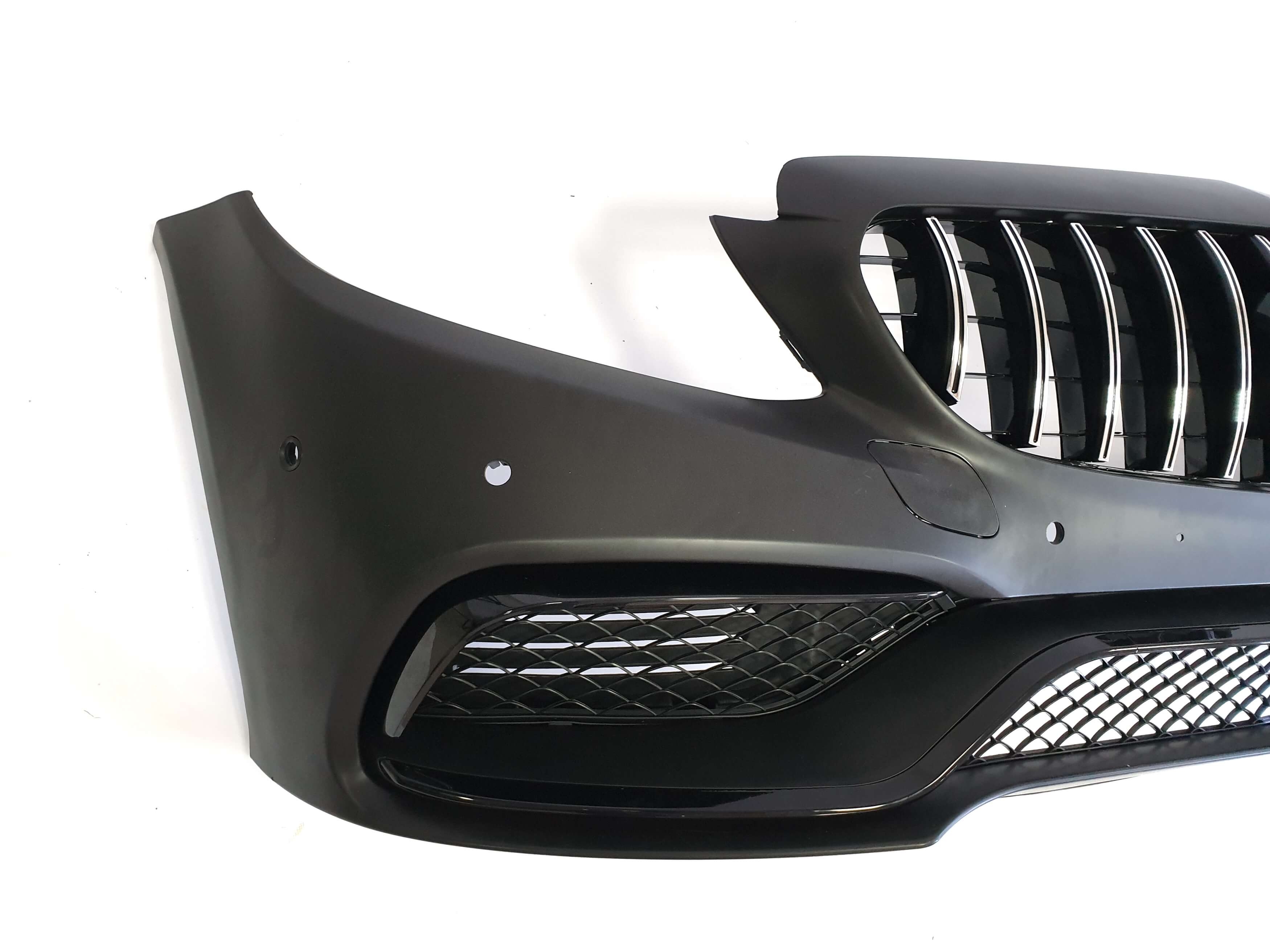 Комплект обвісів (стиль AMG C63) Body Kit на Mercedes-Benz C-Class W205 2014-2018 року 3