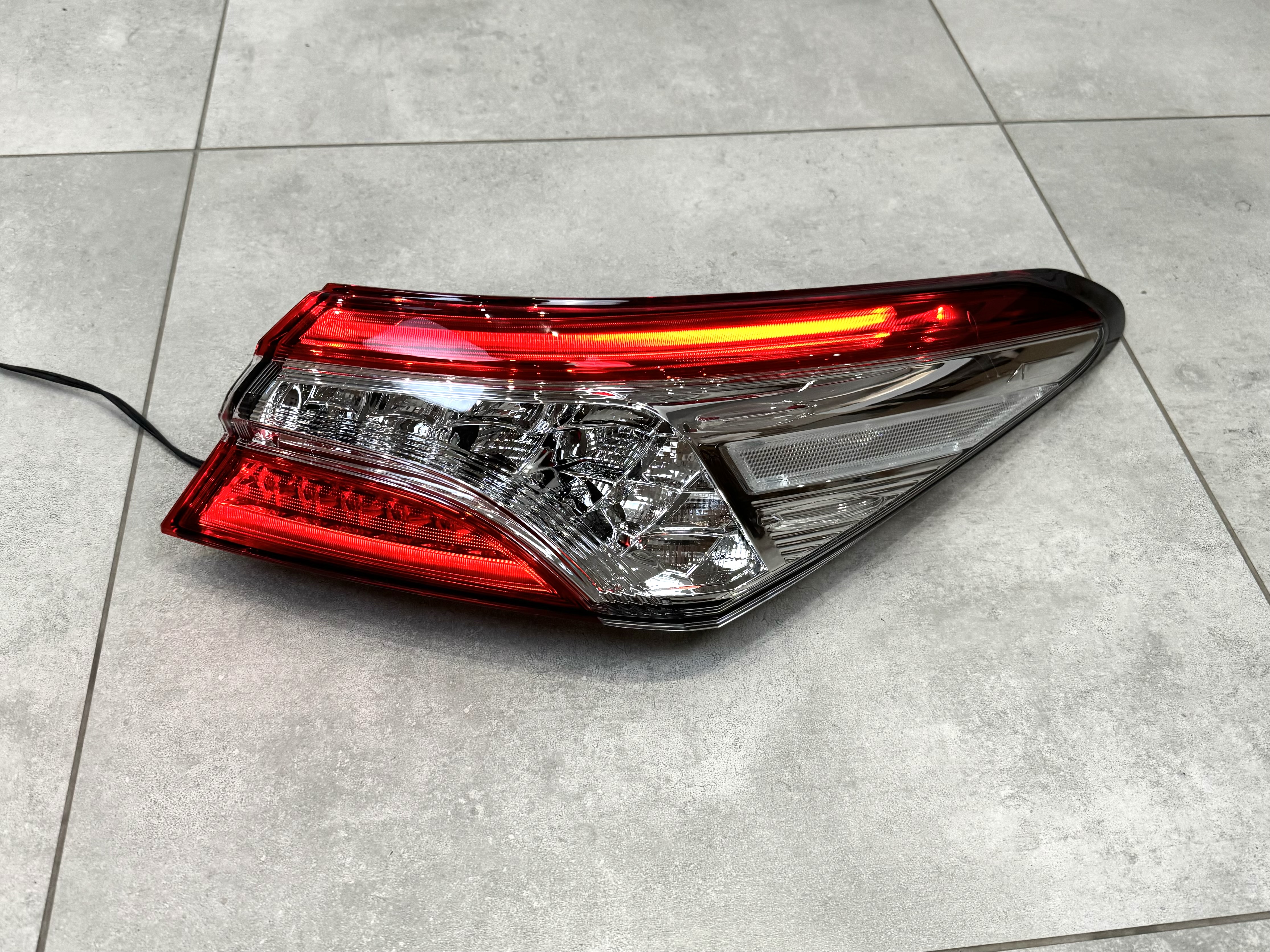 Задній ліхтар зовнішній правий FULL LED Toyota Camry 70 ЄВРОПА 2017-2020 1шт. 6