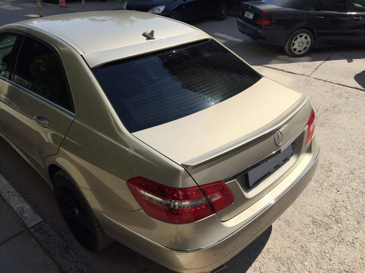 Спойлер ліп на багажник Mercedes W212 2009-2016 ABS пластик 4