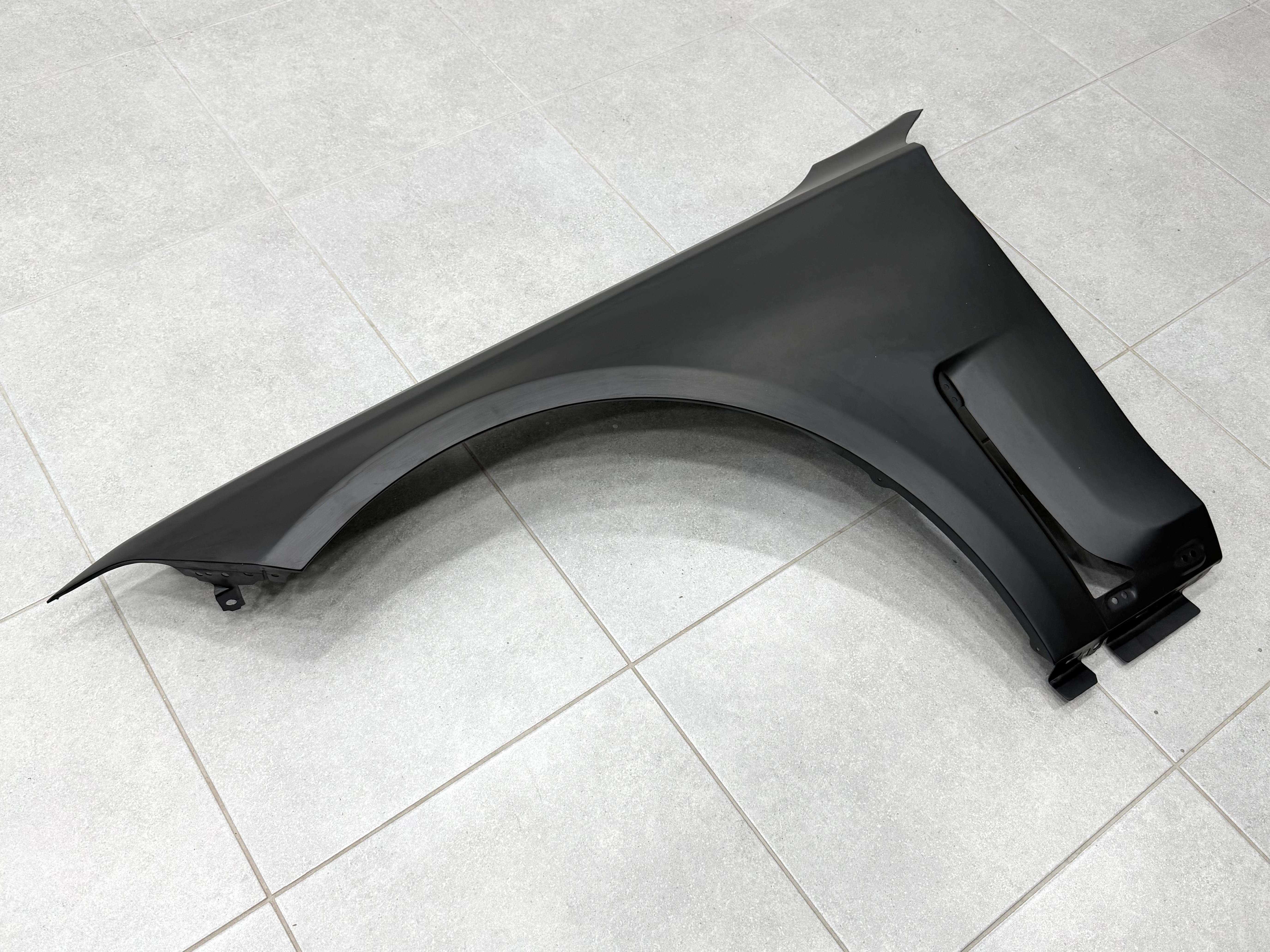 Крило алюмінієве ліве рестайлінг BMW 7 series G11 / G12 2019-2022 4