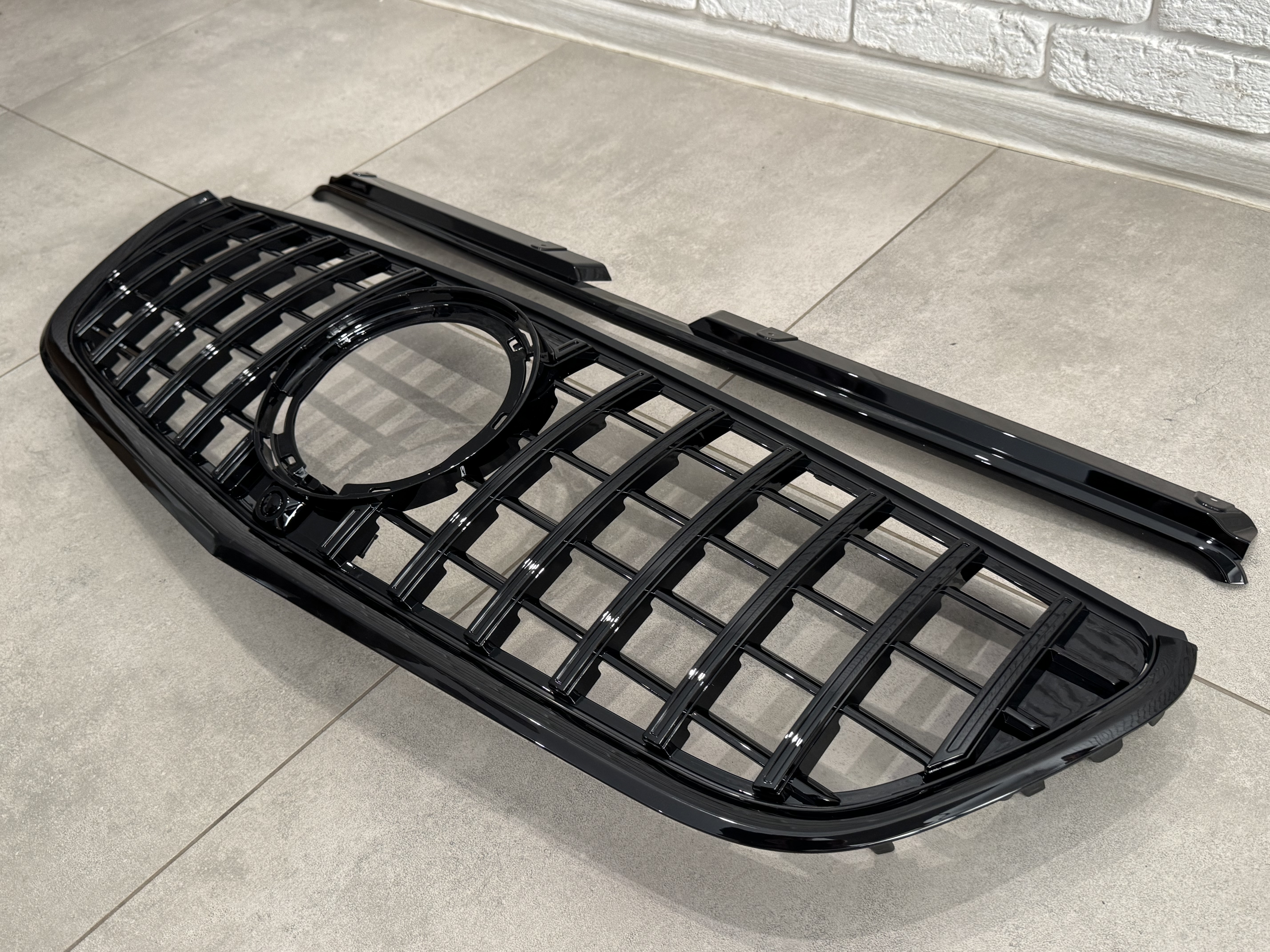 Решітка радіатора GT BLACK Mercedes Benz Vito W447 2020-2023 4