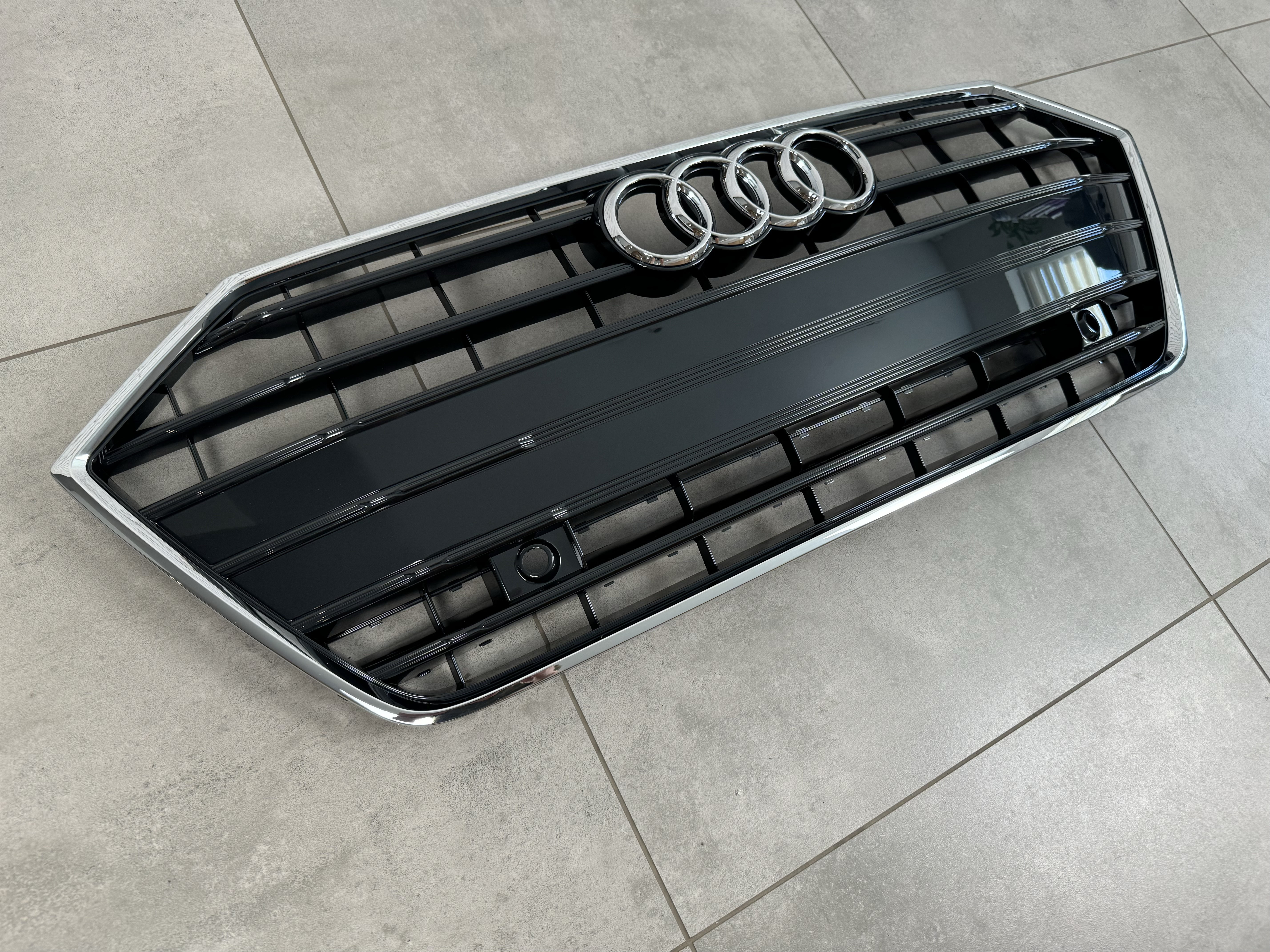 Решітка радіатора Audi A7 C8 2017-2022 3