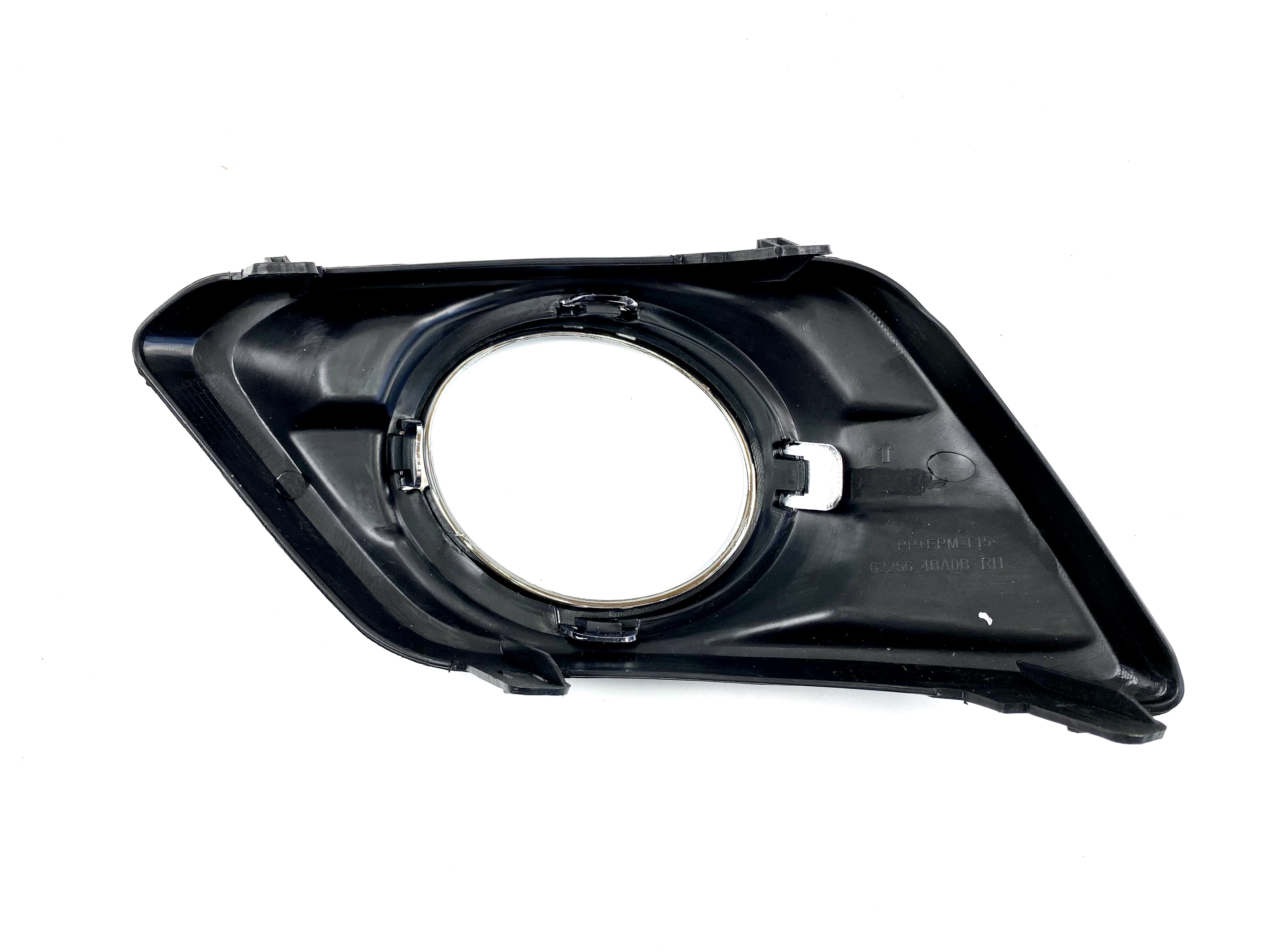 Рамка \ Кришка протитуманної фари права Nissan X-Trail/Rogue T32 2014-2016 4