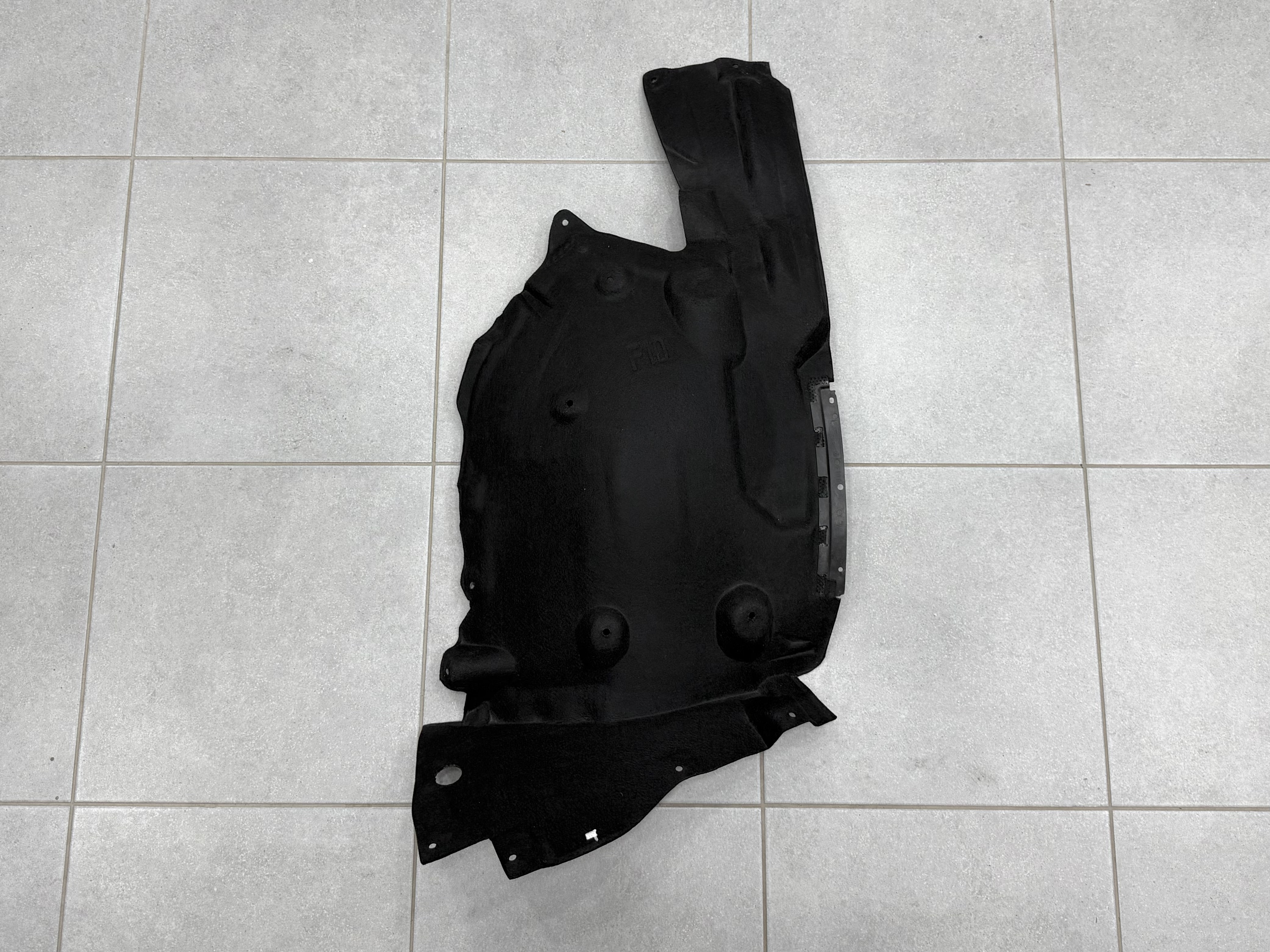 Підкрилок правий передній задня частина 51717186724 для BMW 5 series F10 F11 2010-2016 2