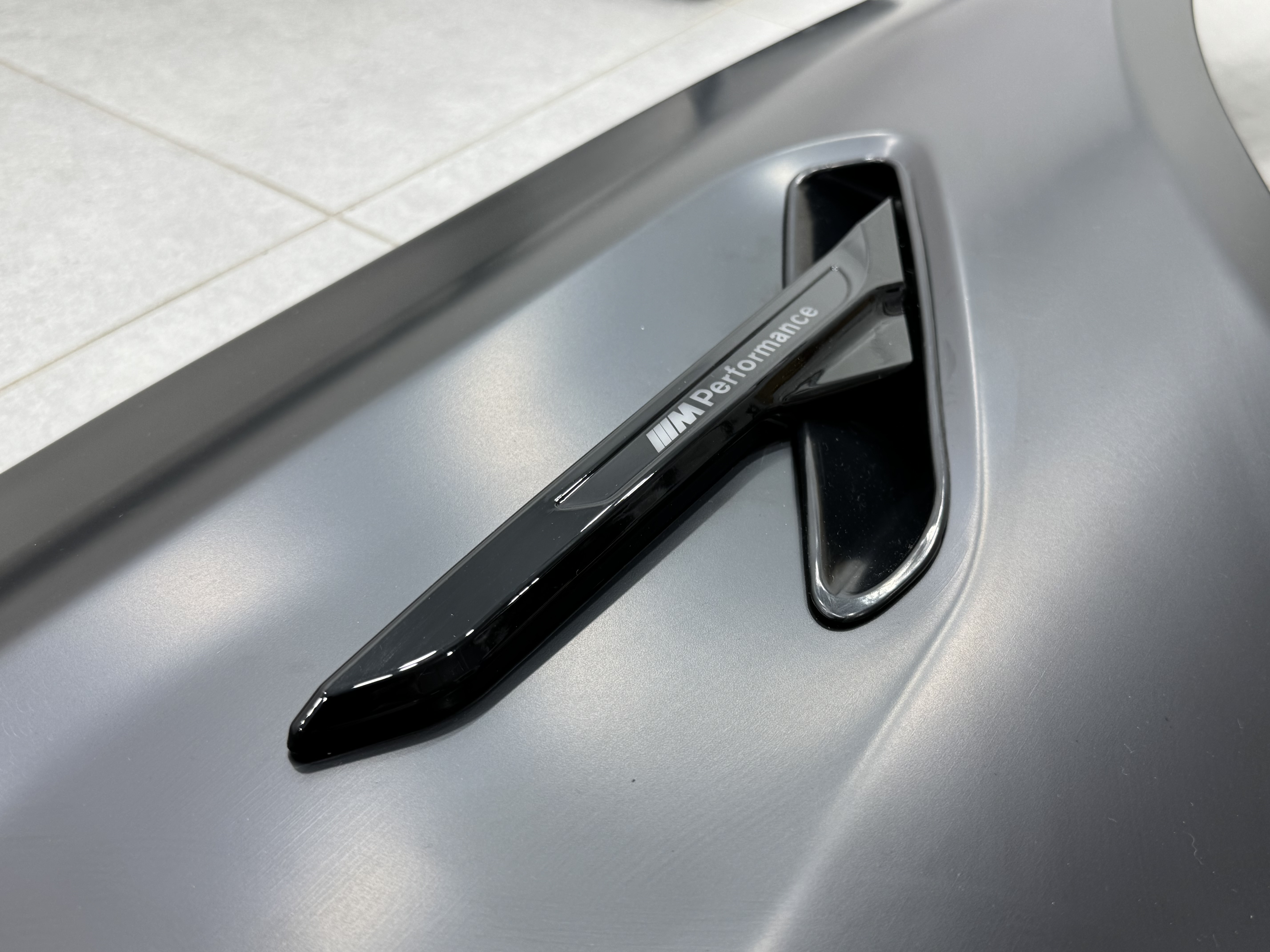 Передні крила в стилі M5 для BMW 5 series F10 / F11 2010-2016 6