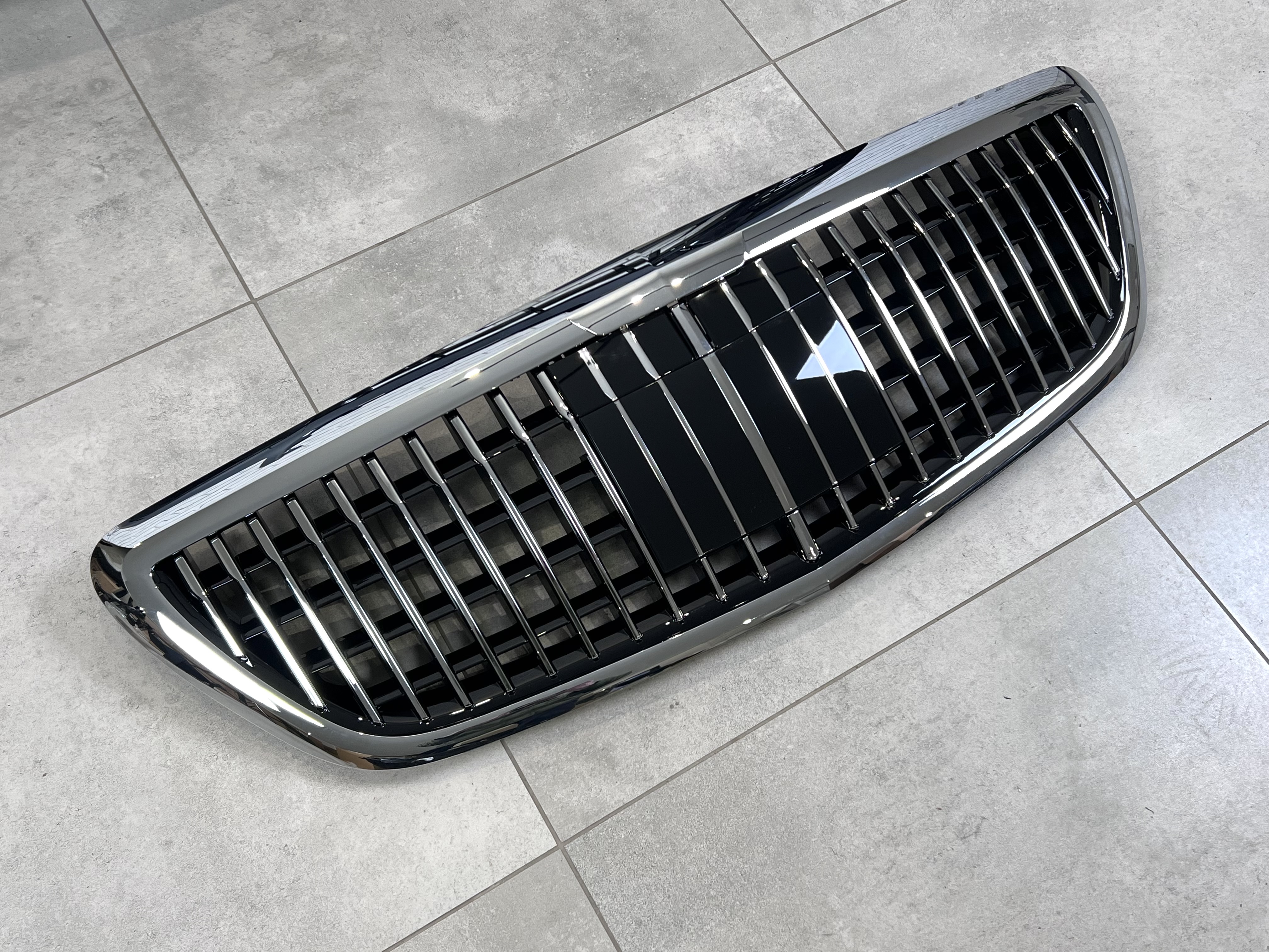 Решітка радіатора Maybach для Mercedes-Benz S-class W222 2013-2020 3