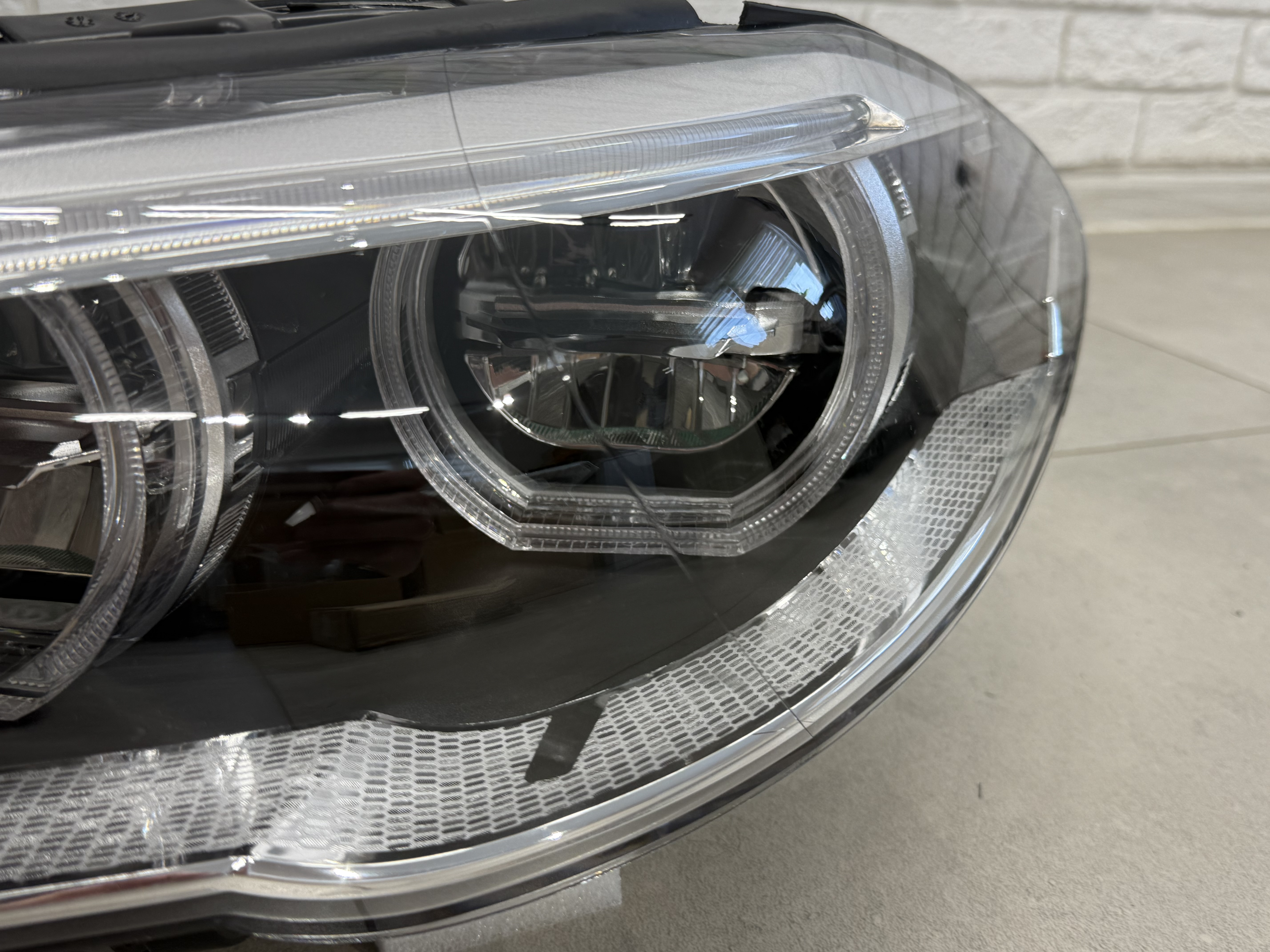 LED фари рестайлінг для BMW F10 F11 2010-2013 6