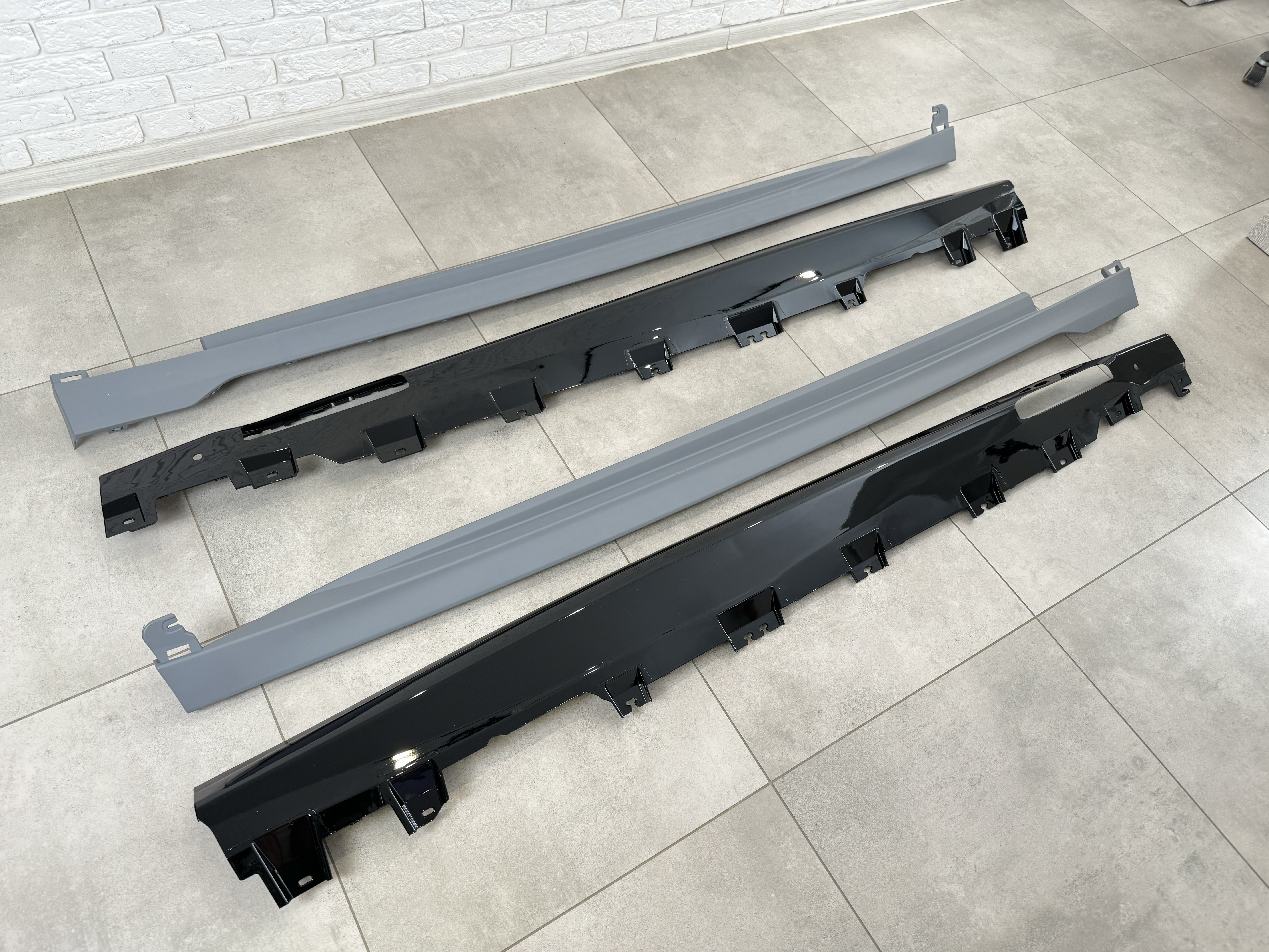 Накладки на пороги M Paket для BMW X6 G06 / X6M F96 2019 2