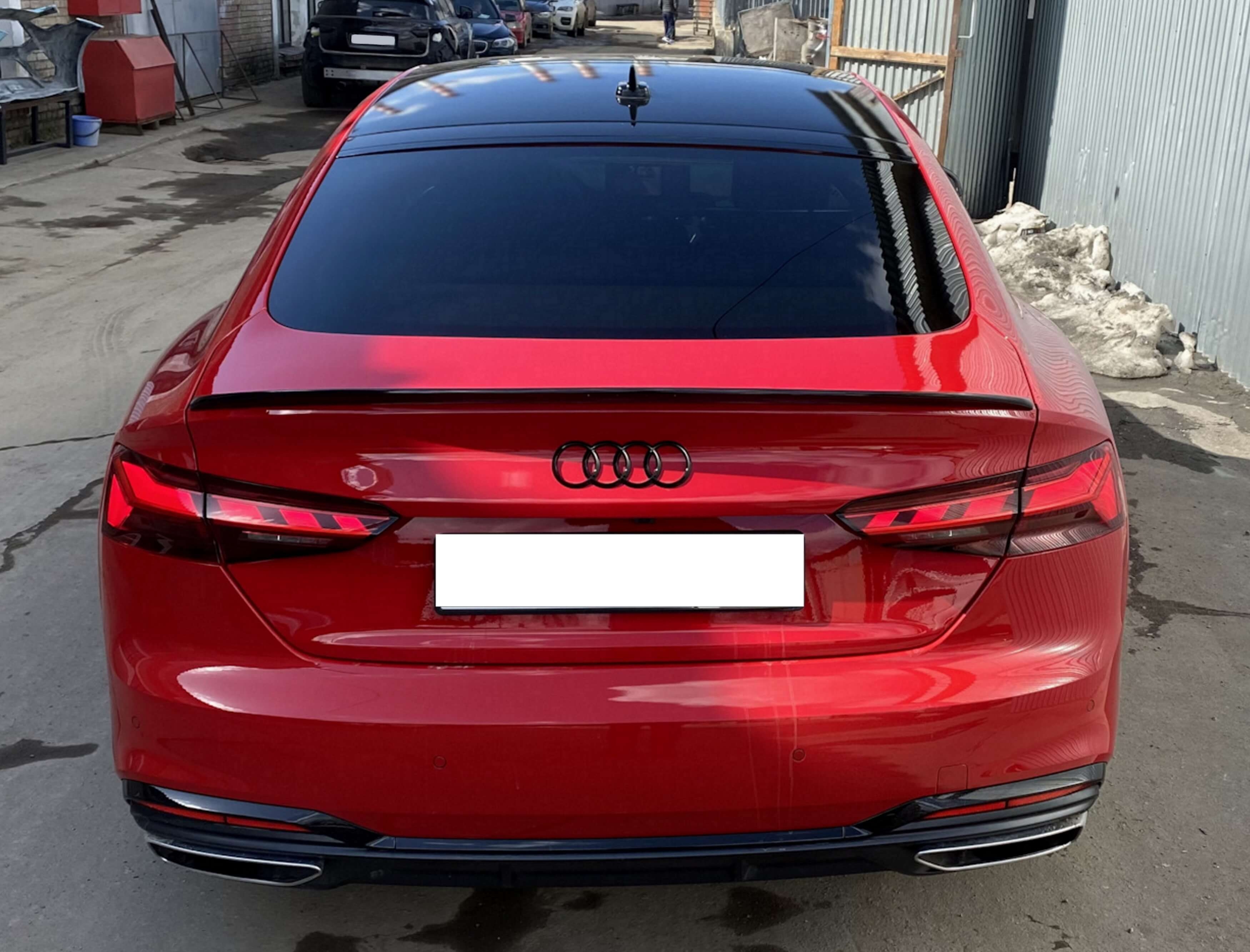 Спойлер Чорний глянець V4 на Audi A5 B9 2016-2020 року 6