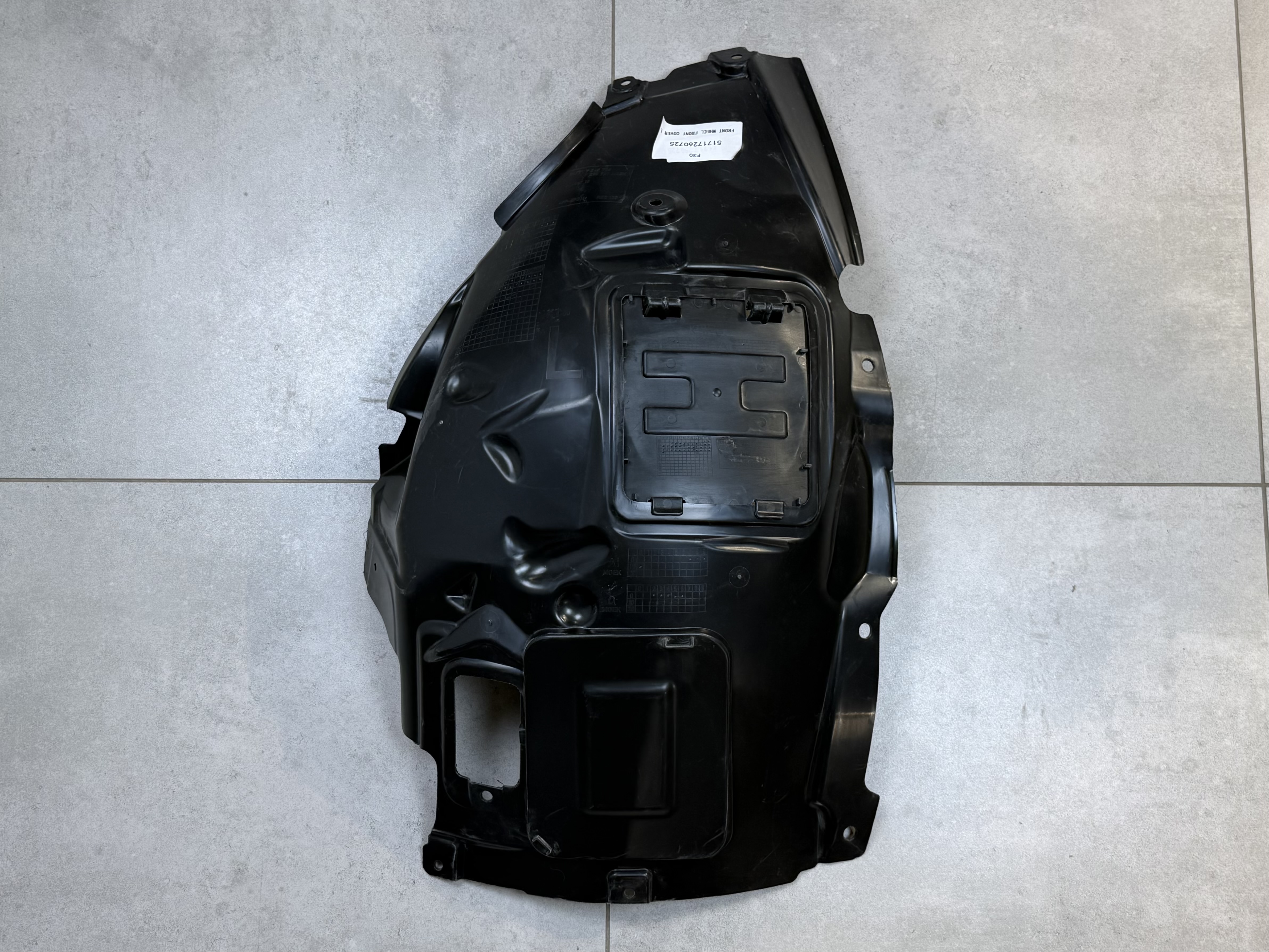 Підкрилок лівий передній 51717260725 для BMW 3 series F30 F31 / 3 series GT F34 2