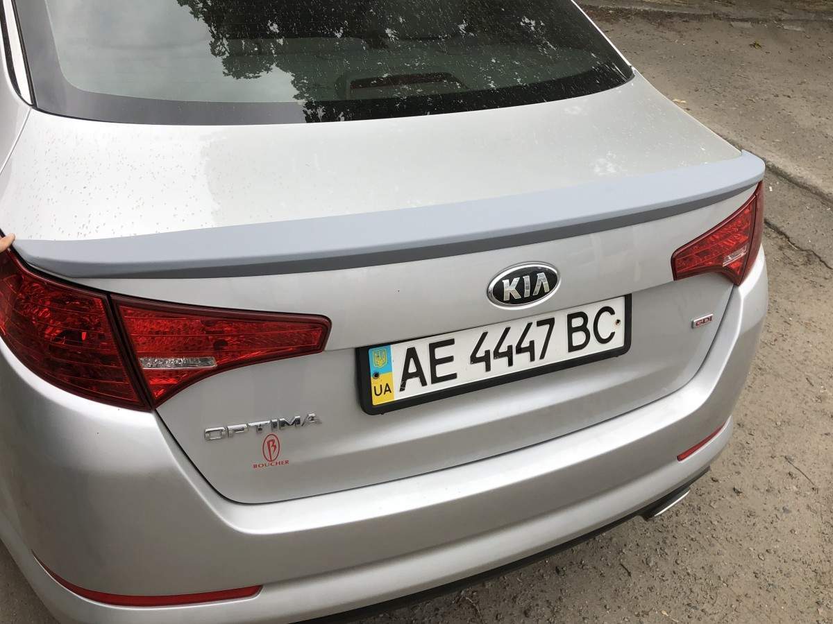 Спойлер ліп на багажник Kia Optima 2010-2013 ABS пластик під фарбування 2