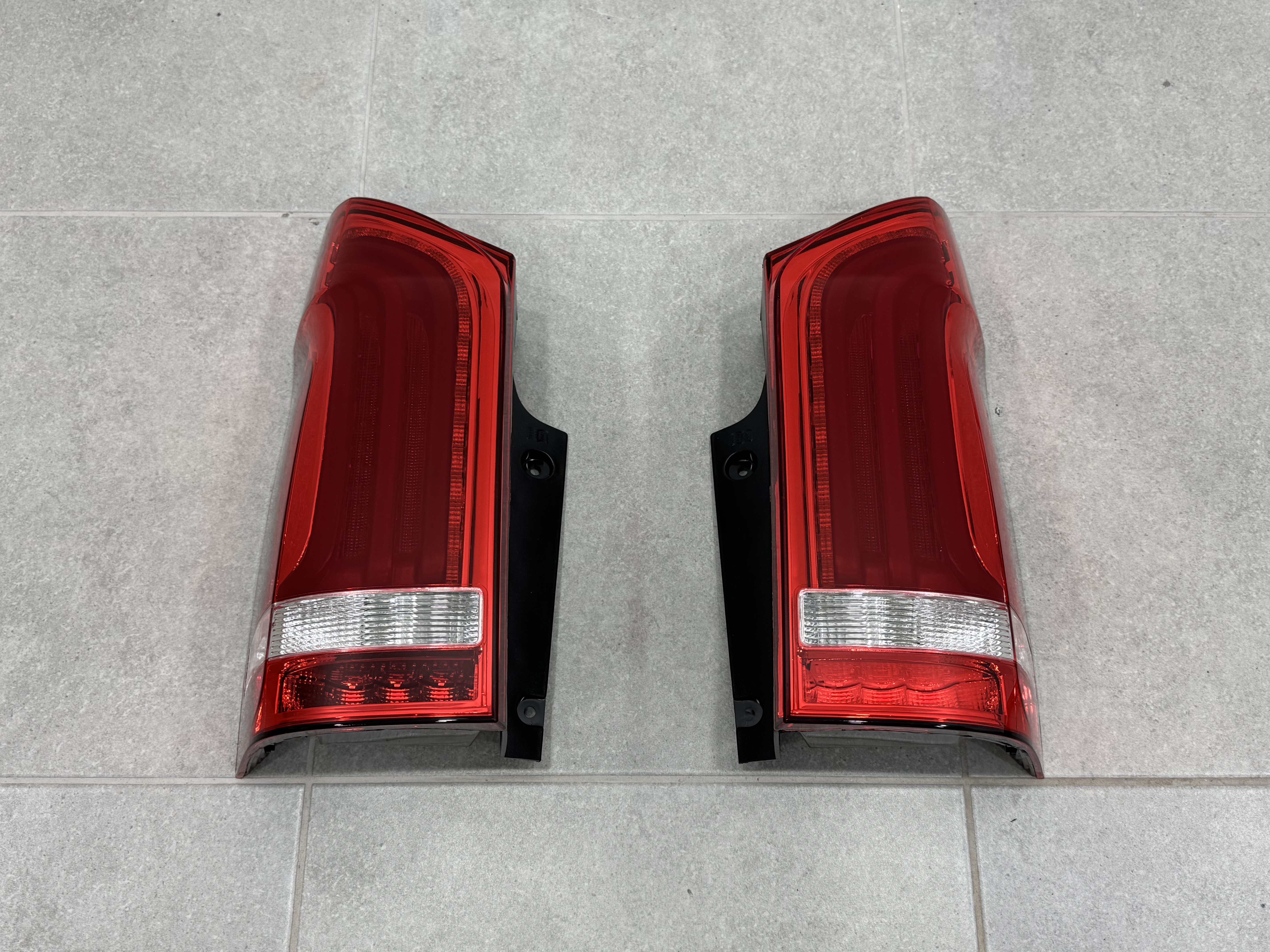 Задні LED ліхтарі для Mercedes W447 Vito / V-class / Metris 2014-, комплект 2шт. 4