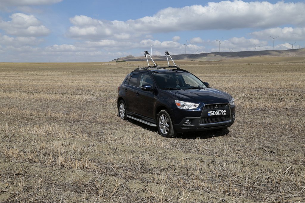 Бокові пороги Tayga Grey (2 шт., алюміній) 3
