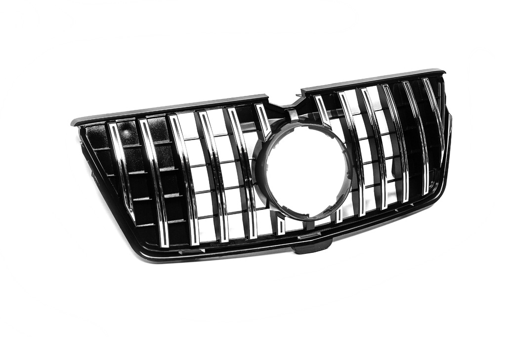 Передня решітка GT Panamericana (для GL550 USA) 3