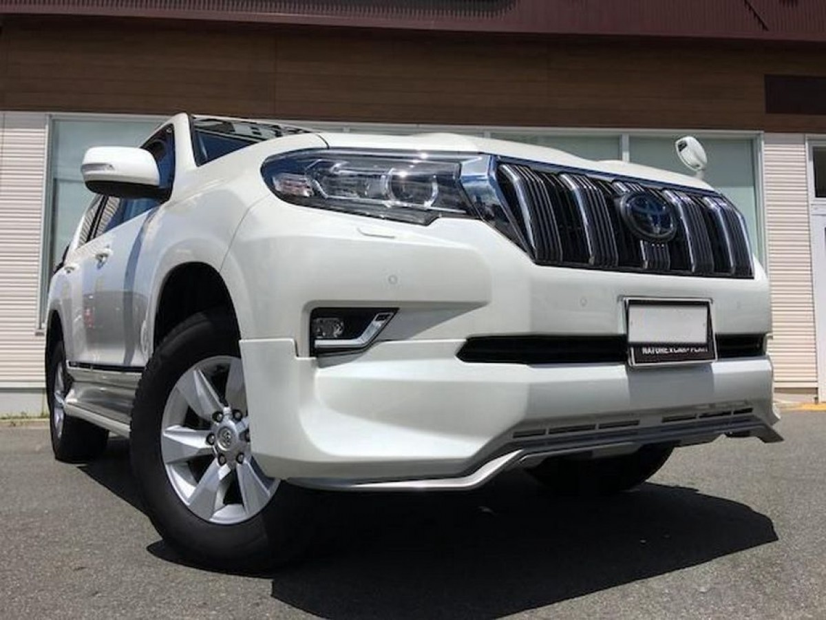 Спідниця переднього бампера OEM Toyota Land Cruiser Prado 150 2018- колір чорний 202 5