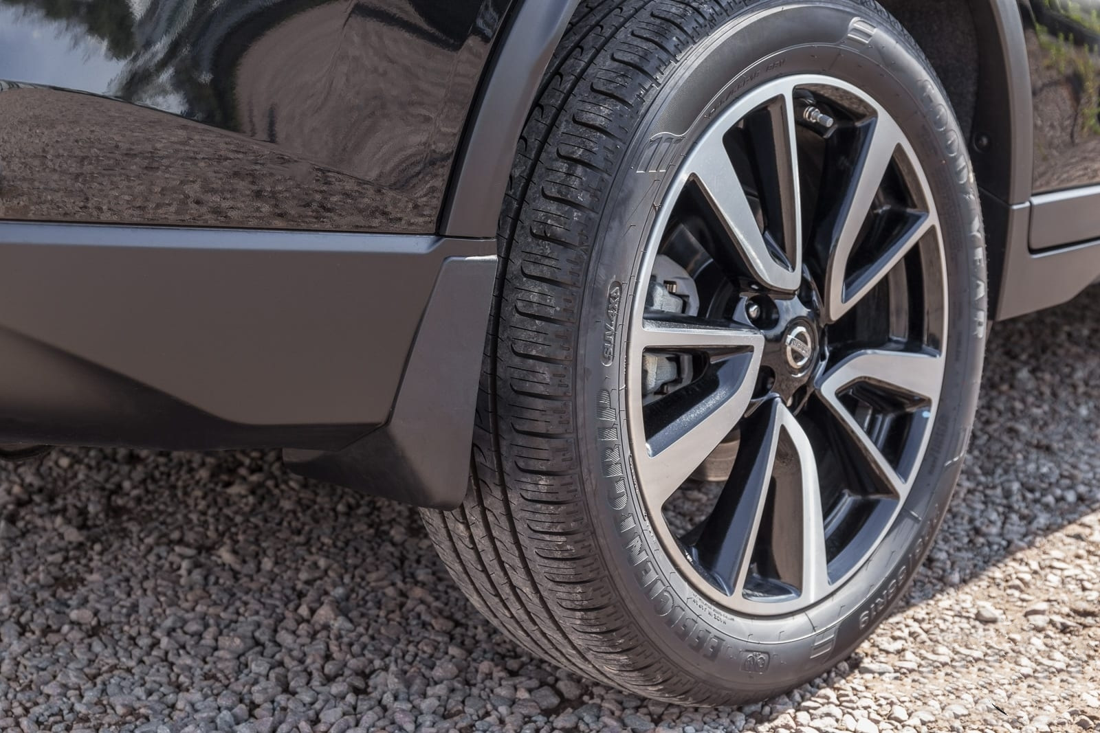 Бризковики задні Nissan X-Trail 32 / Rogue 2013-2020 комплект 2шт. 2