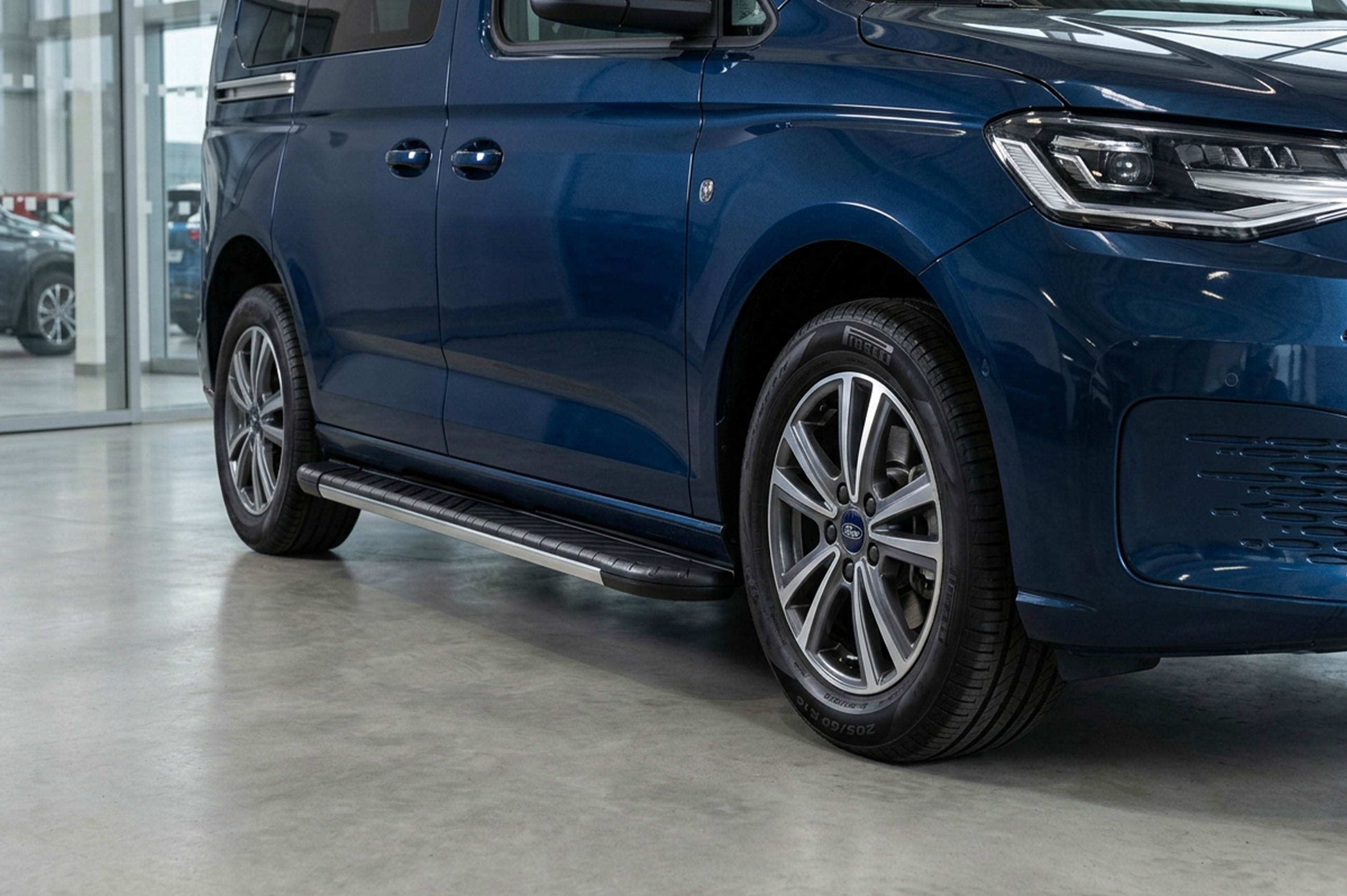 Бокові пороги Bosphorus Grey (2 шт., Алюміній) Стандартна база