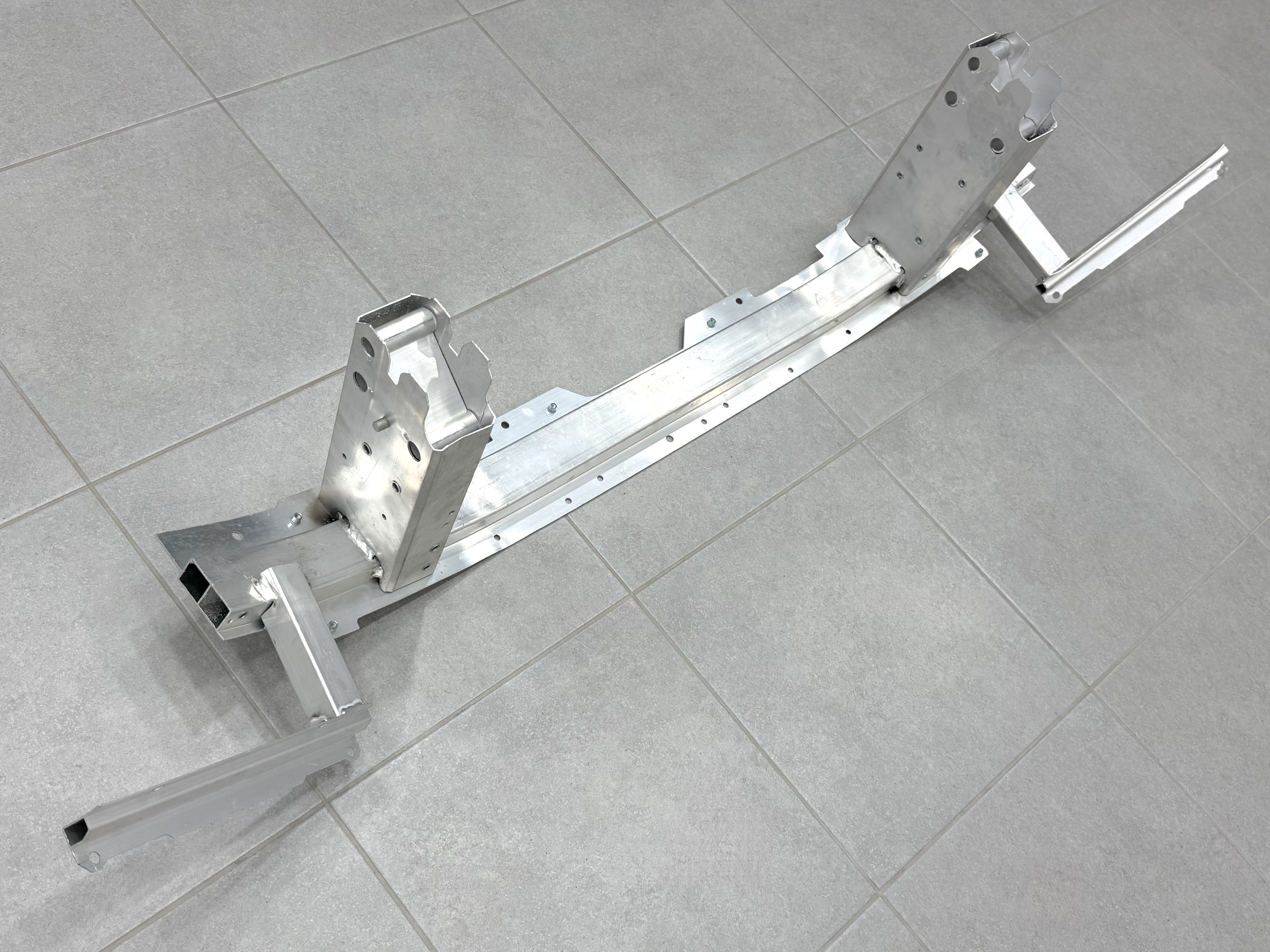 Підсилювач переднього бампера 51117421599 для BMW X5 G05 / X6 G06 5