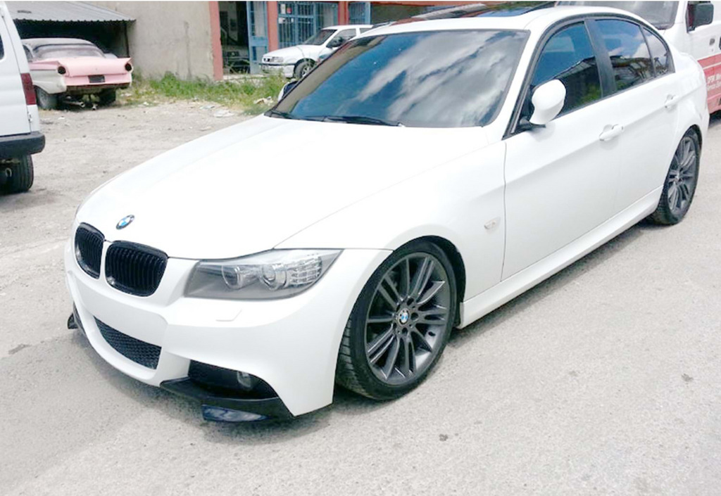Передні Flap накладки (для E90 M-Sport 2008-2011, чорний глянець, 2 шт) 2