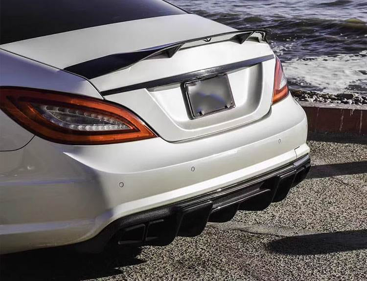 Дифузор заднього бампера (для AMG-Line/CLS63 AMG 2011-2014, Карбон) 5
