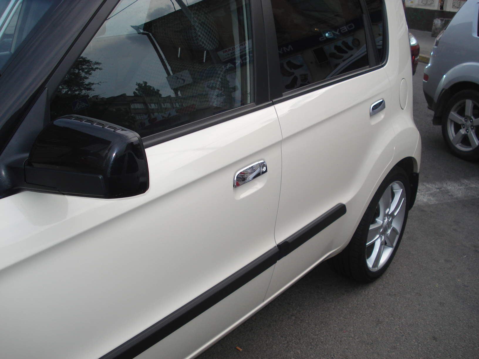 Накладки на ручки Kia Soul 2007-2011 плоскі ручки (нержавіюча сталь) 4