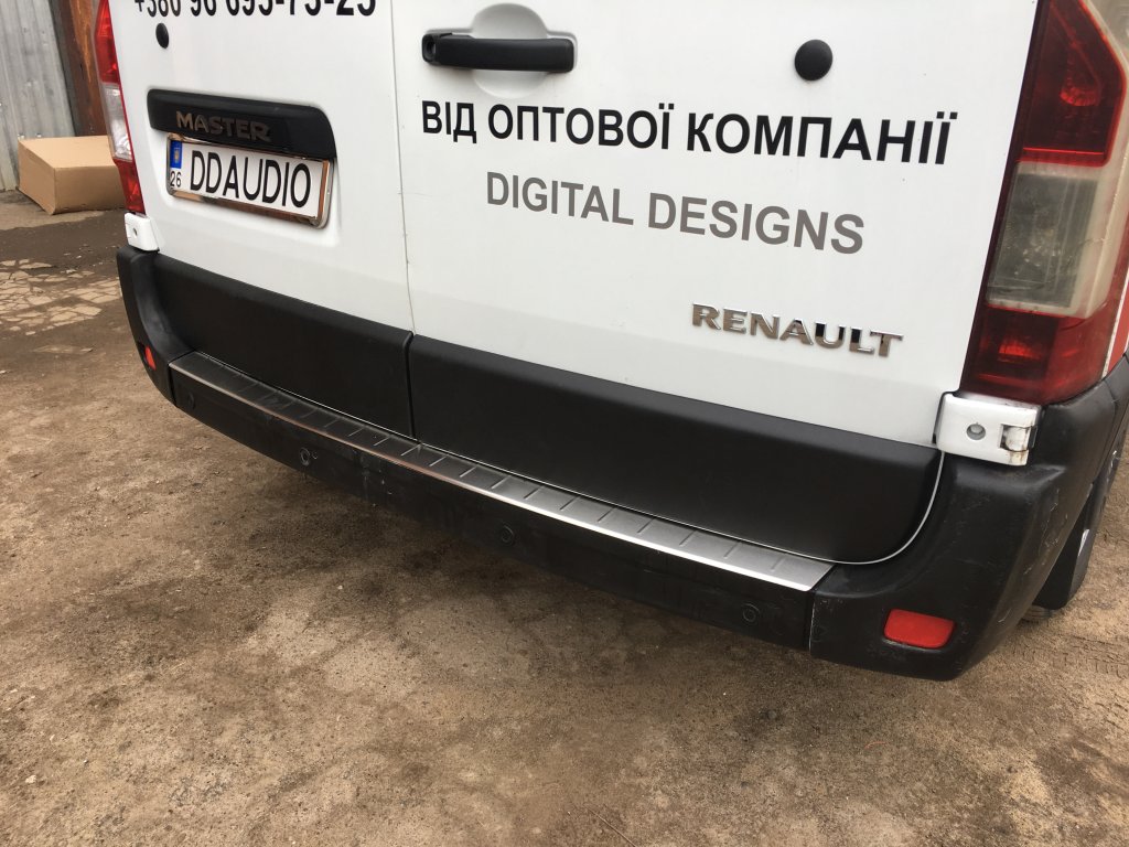 Накладка на задній бампер (нерж) 2